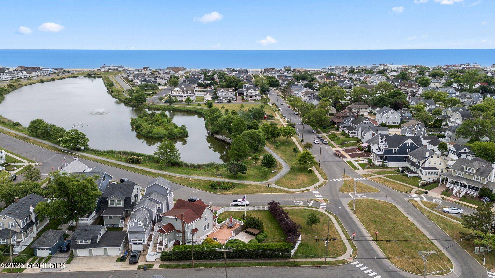 Belmar, NJ 07719,707 N Lake Drive