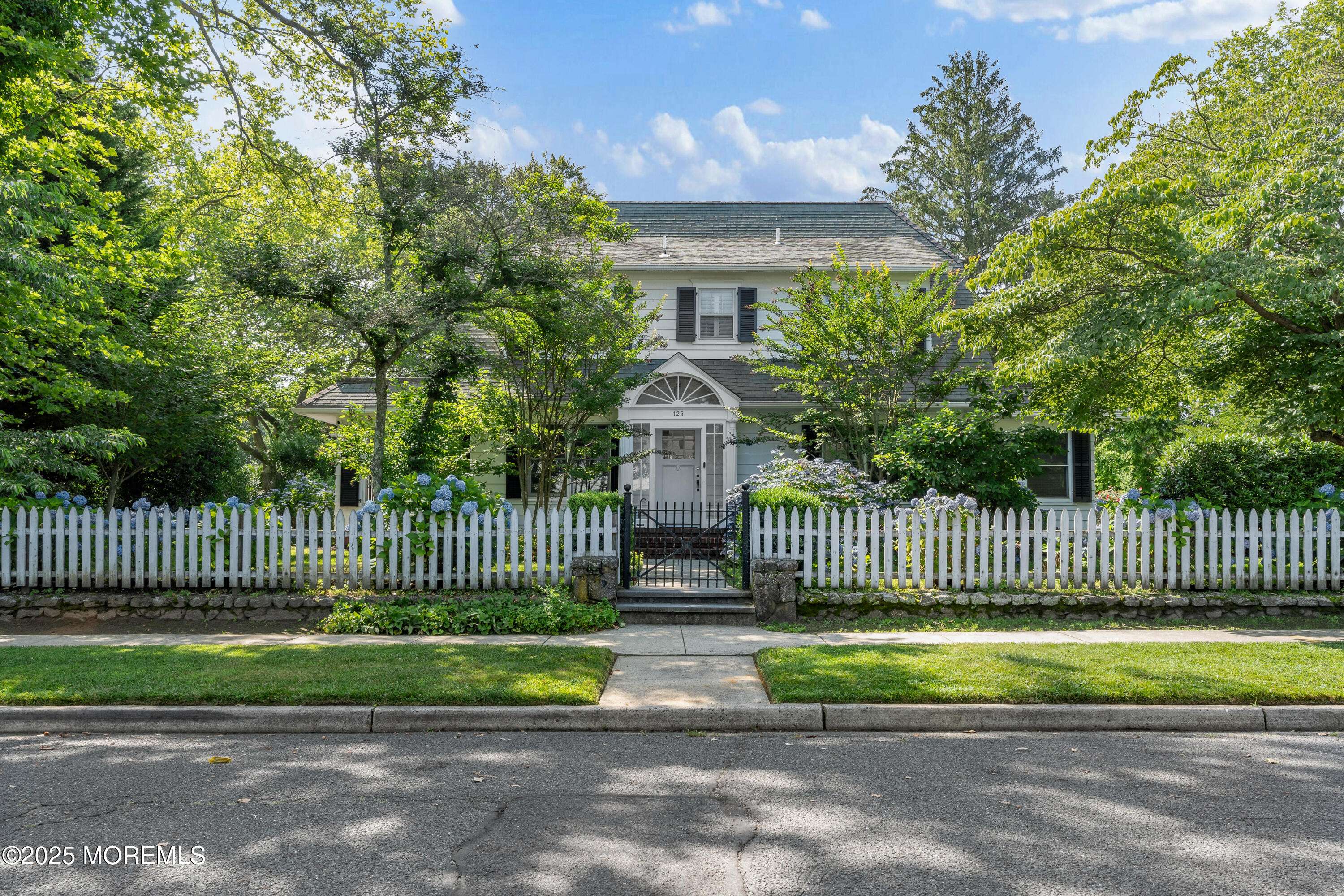 Fair Haven, NJ 07704,125 Harvard Road