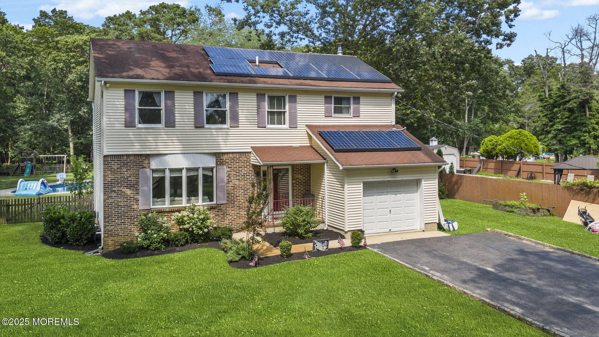 Howell, NJ 07731,67 Maxim Road