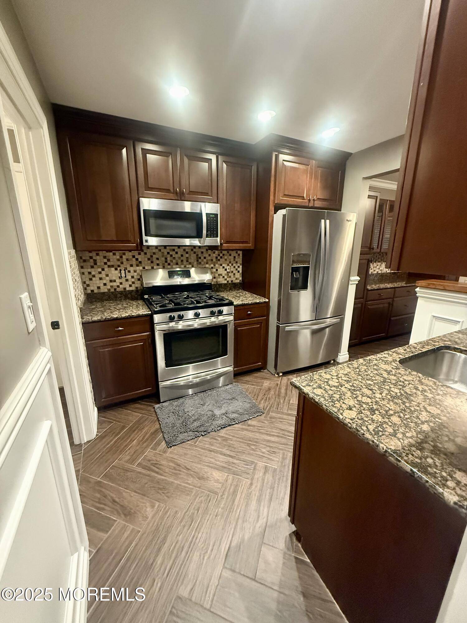 Howell, NJ 07731,6 Stork Lane #1000