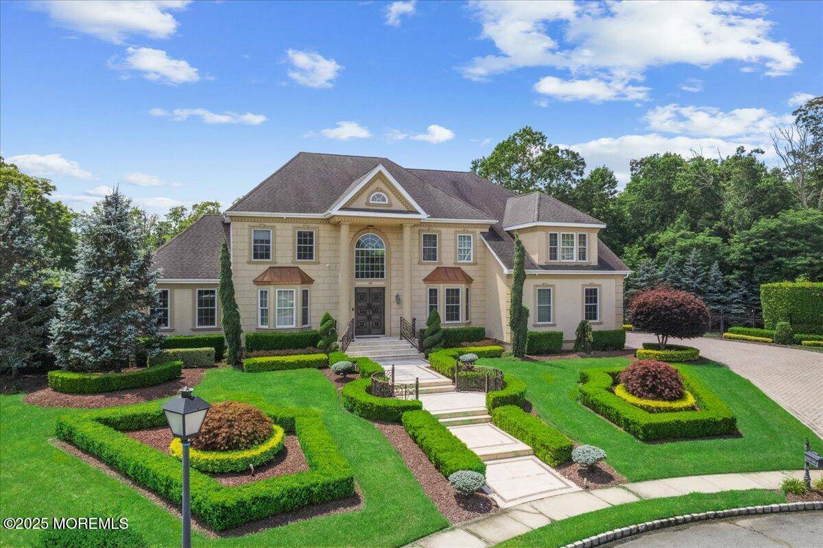 Marlboro, NJ 07746,14 Saratoga Court