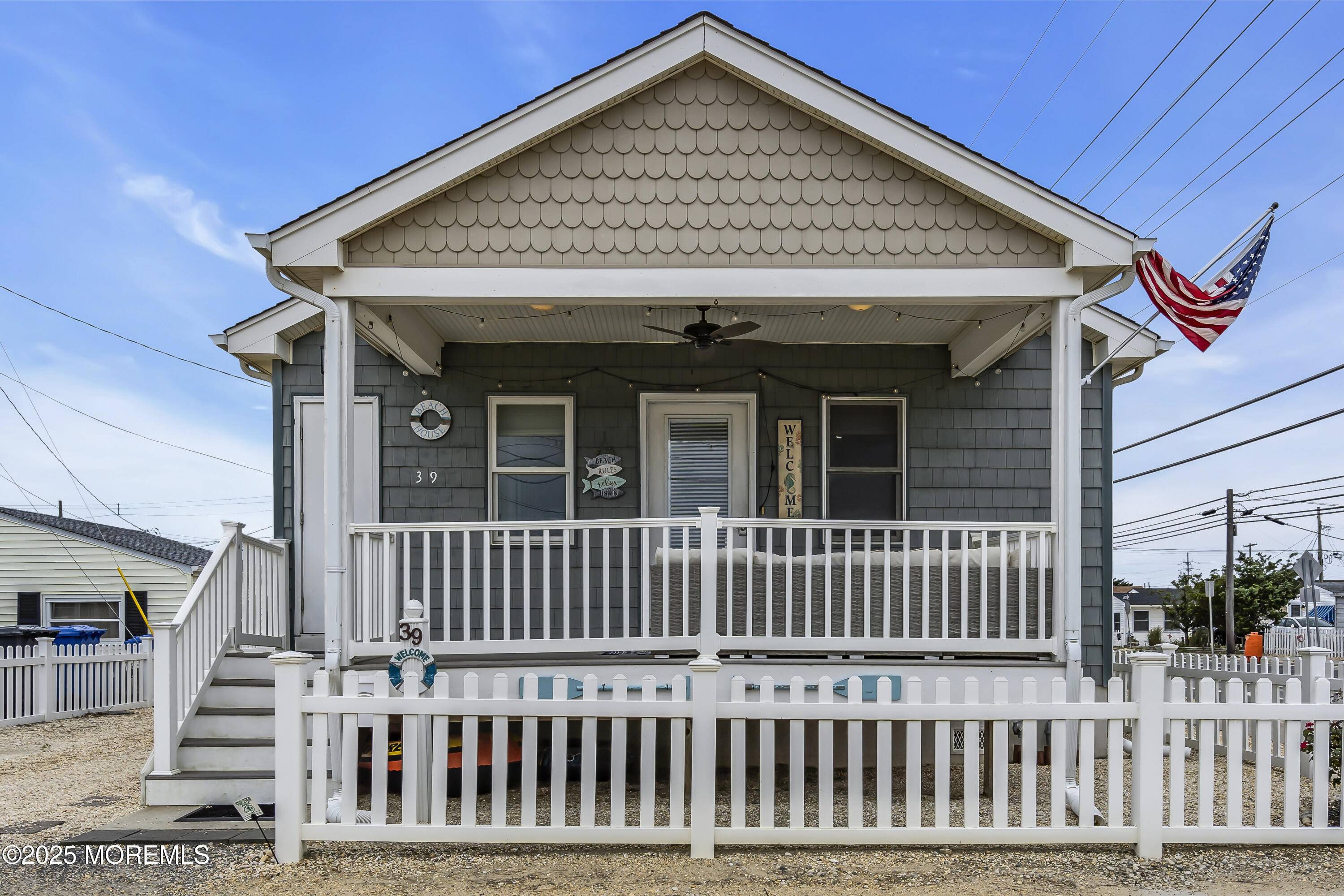 Lavallette, NJ 08735,39 E Penguin Way