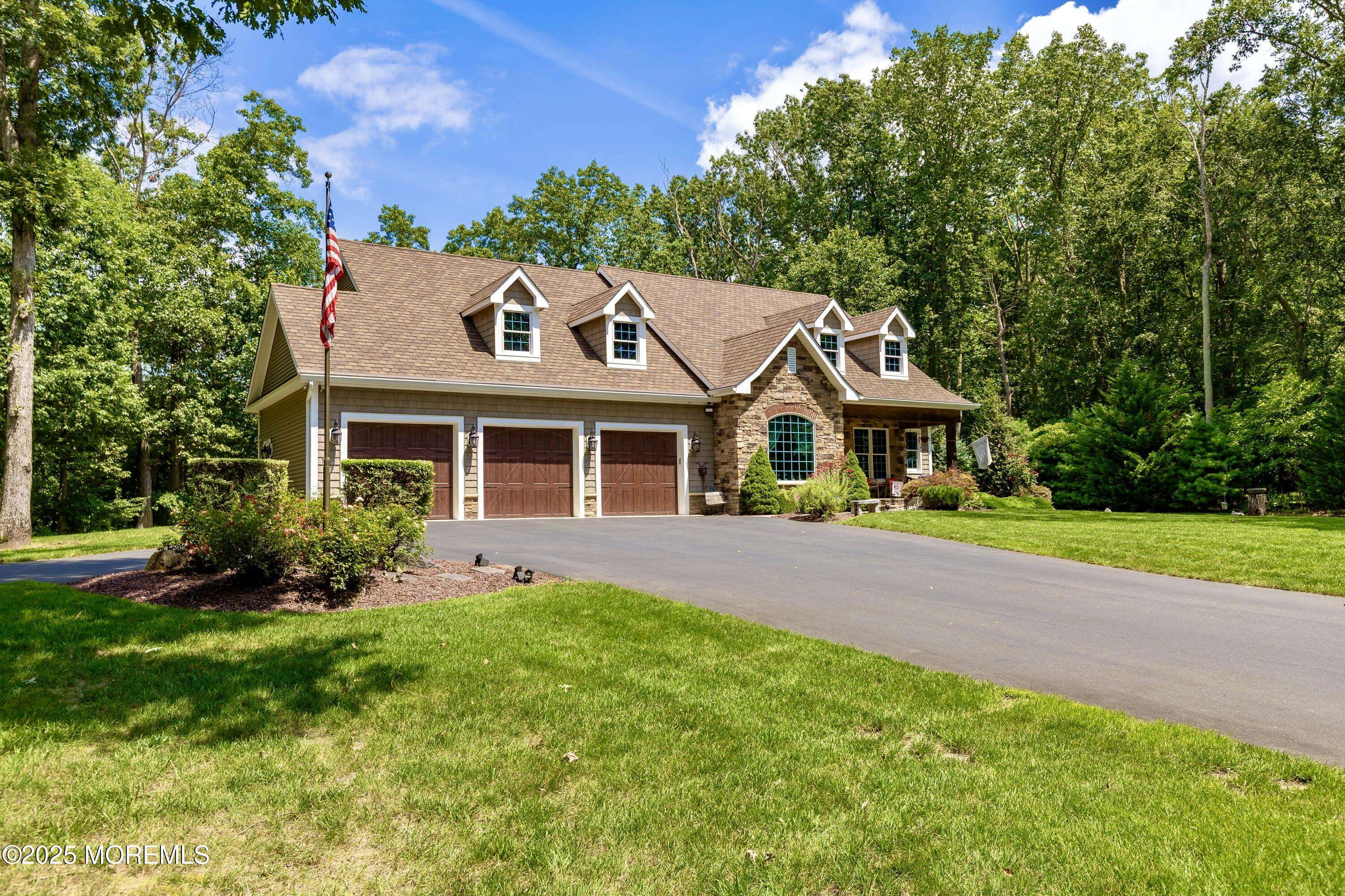 New Egypt, NJ 08533,26 N Success Road