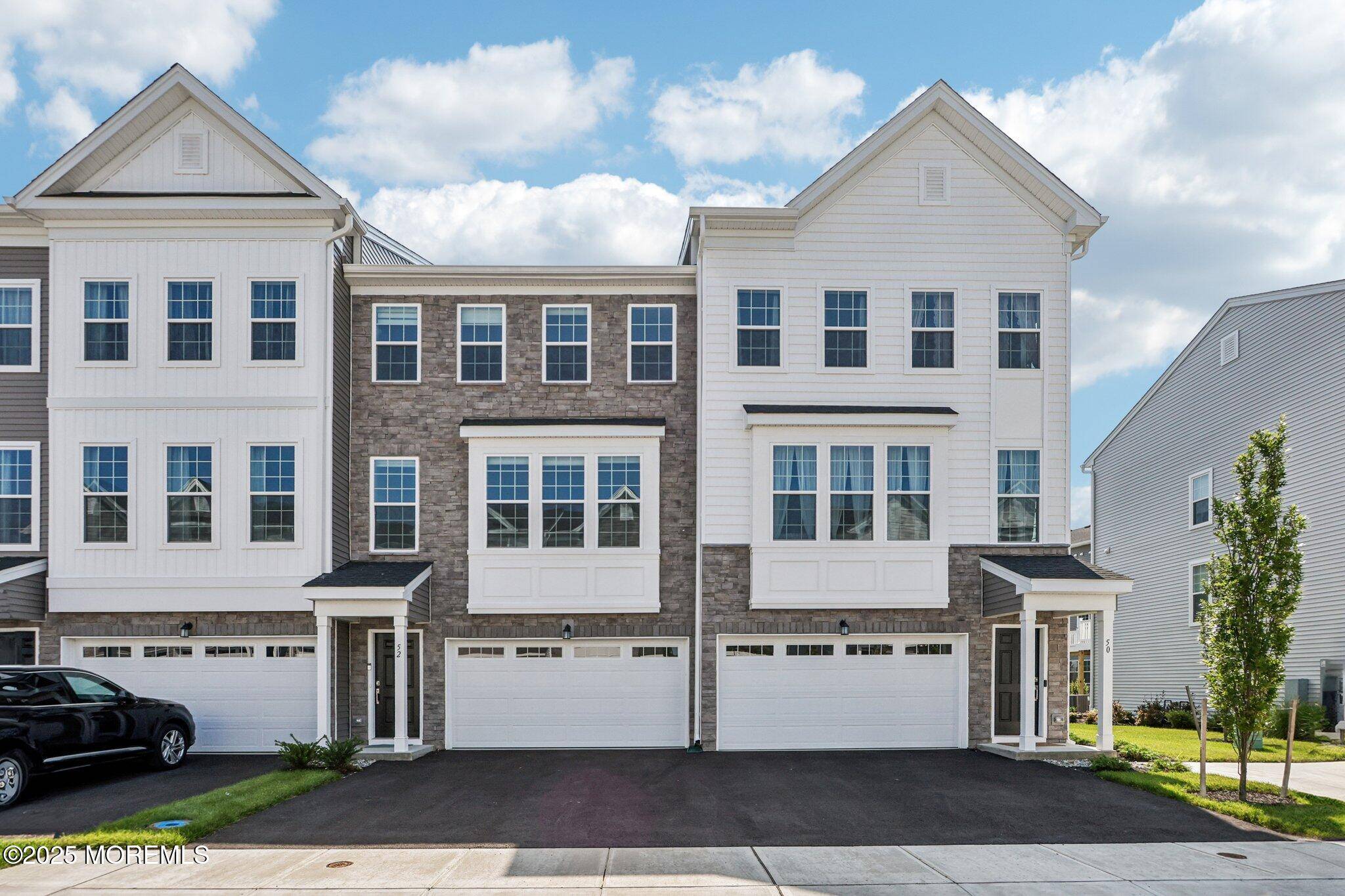 Manalapan, NJ 07726,52 Crimson Drive