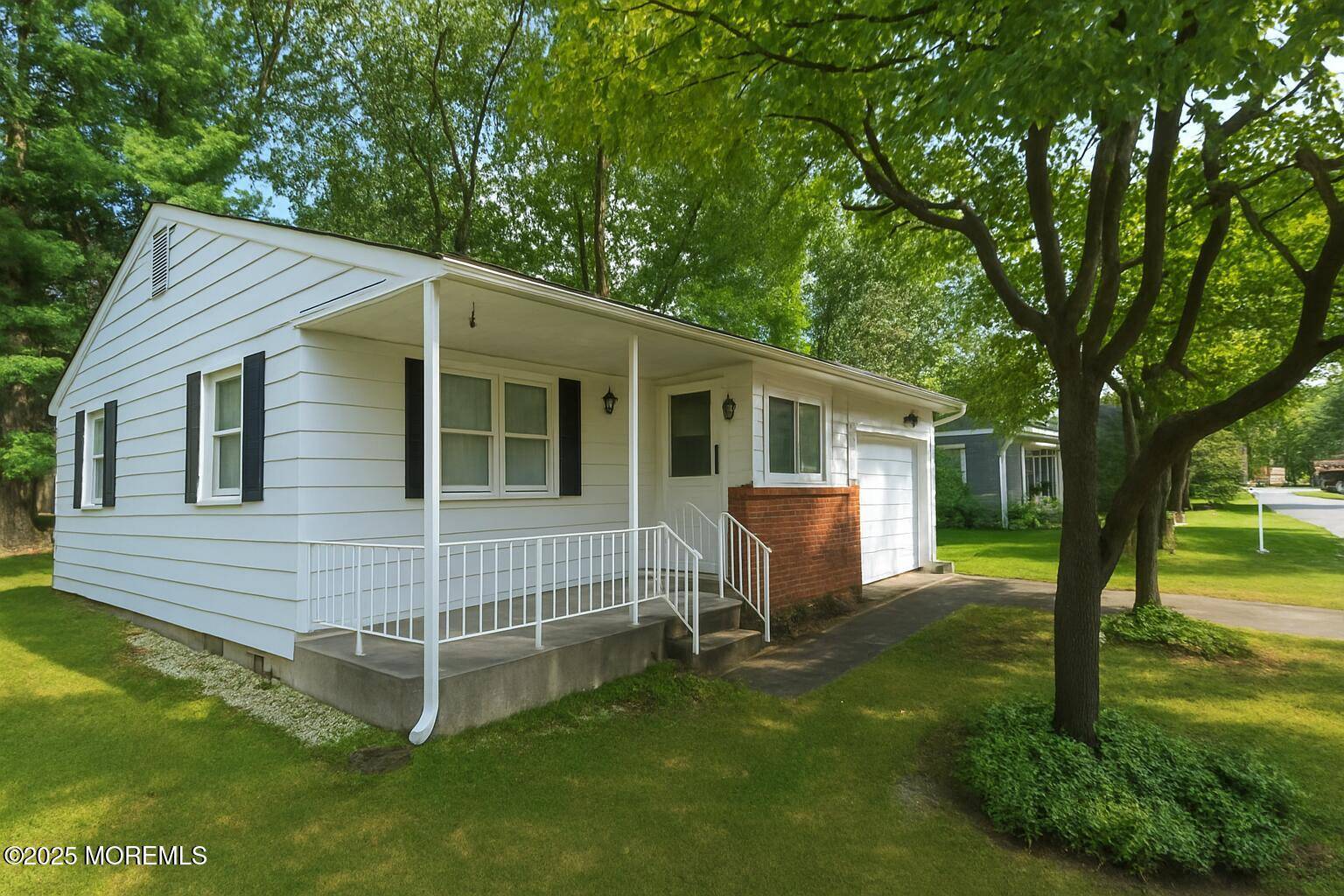 Whiting, NJ 08759,1 Virginia Drive