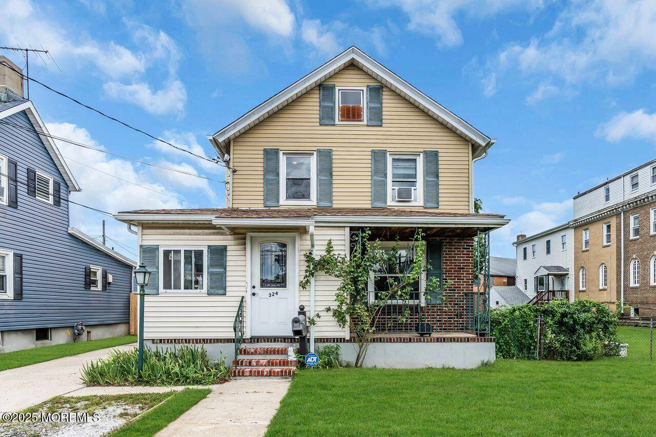 Keyport, NJ 07735,324 Maple Place