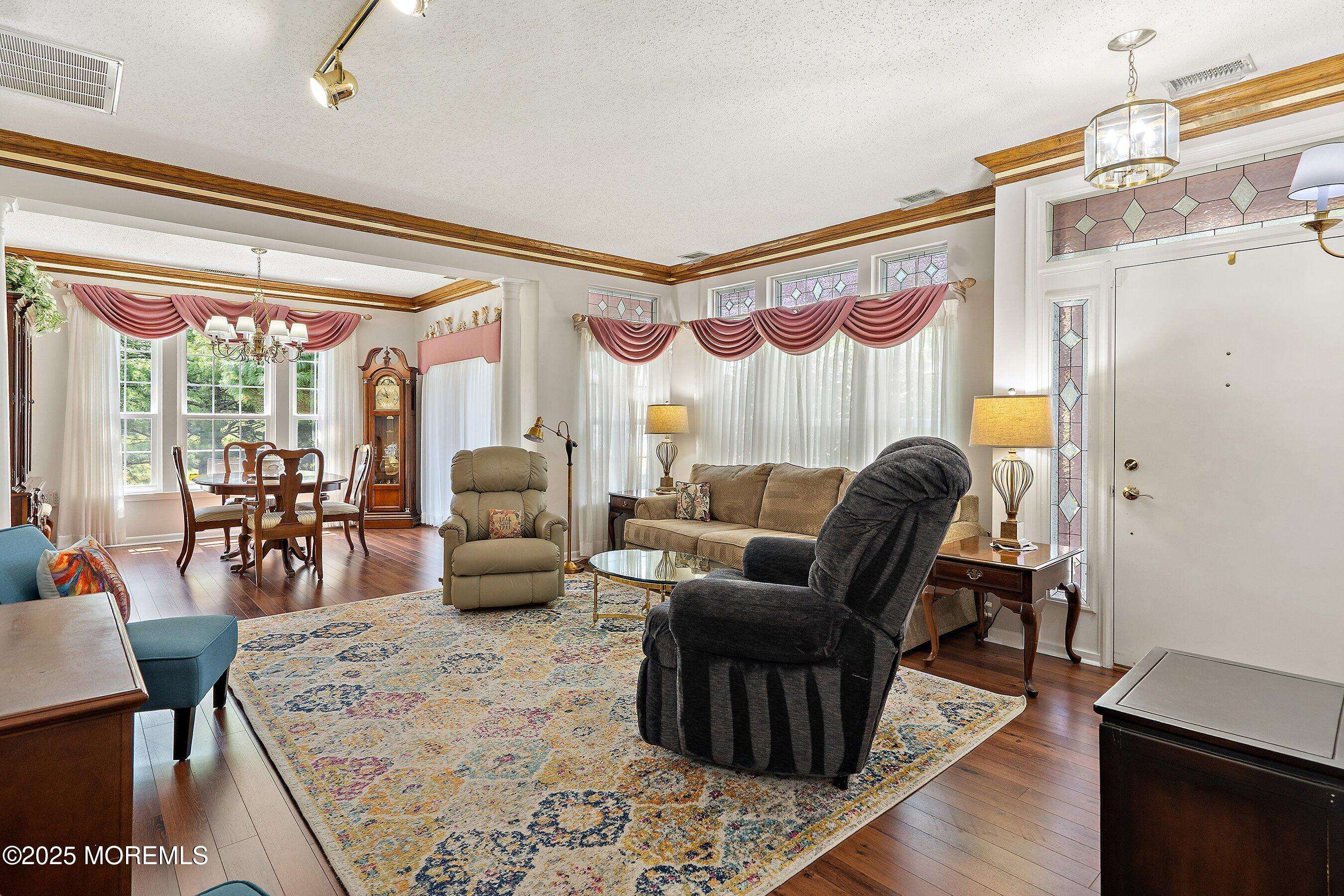 Bayville, NJ 08721,47 Butler Avenue