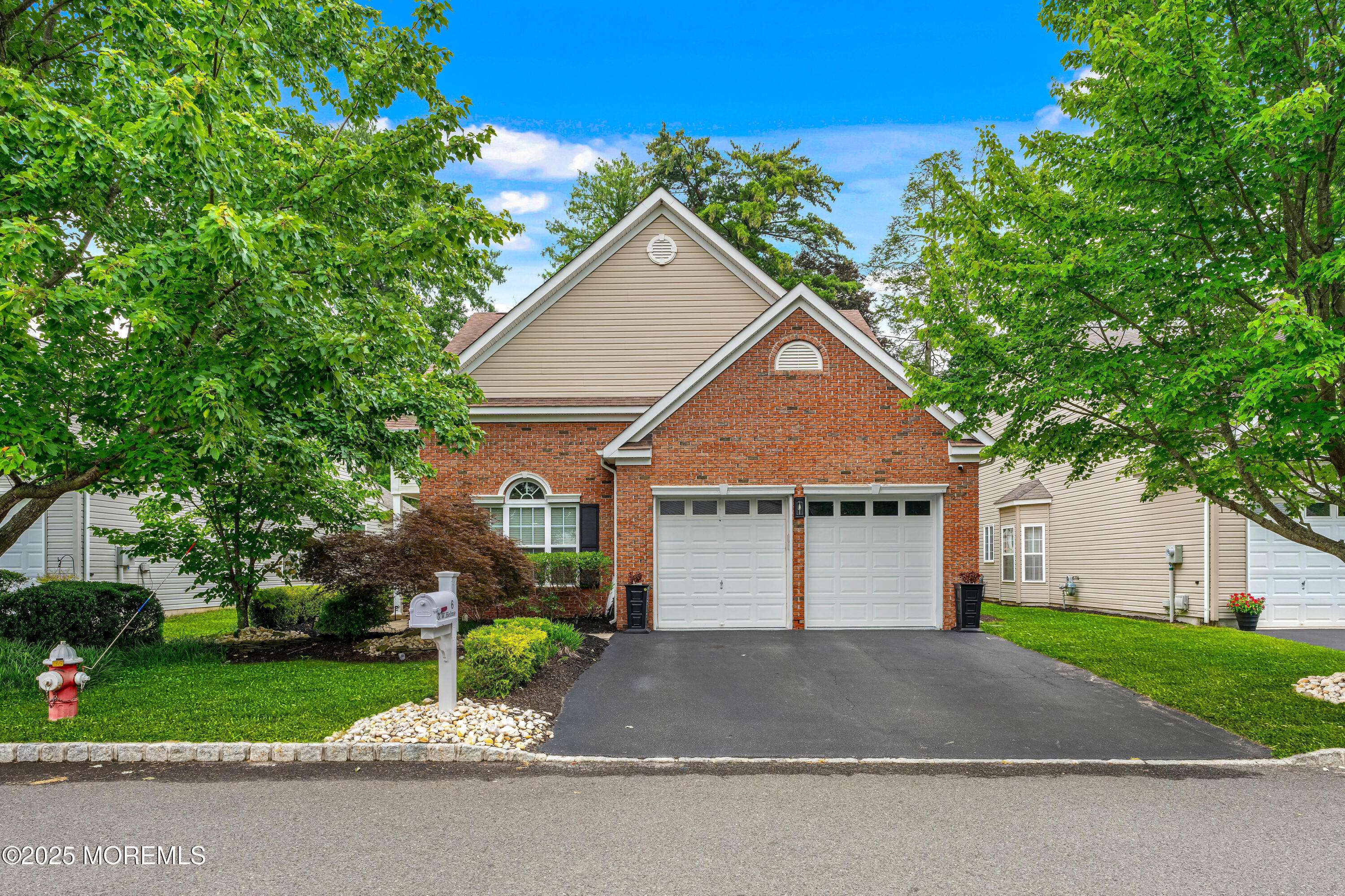 Helmetta, NJ 08828,6 George Helme Drive