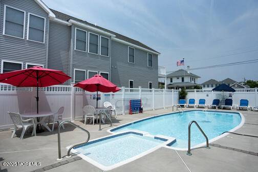 Wildwood Crest, NJ 08260,5600 Seaview Avenue