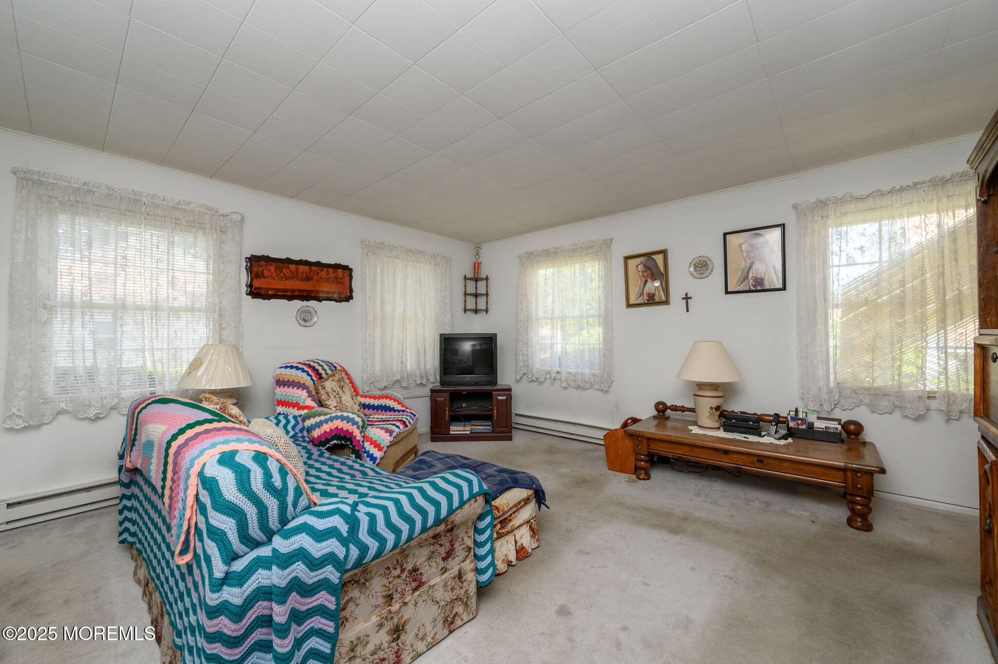 Freehold, NJ 07728,12 Zacatin Road #A