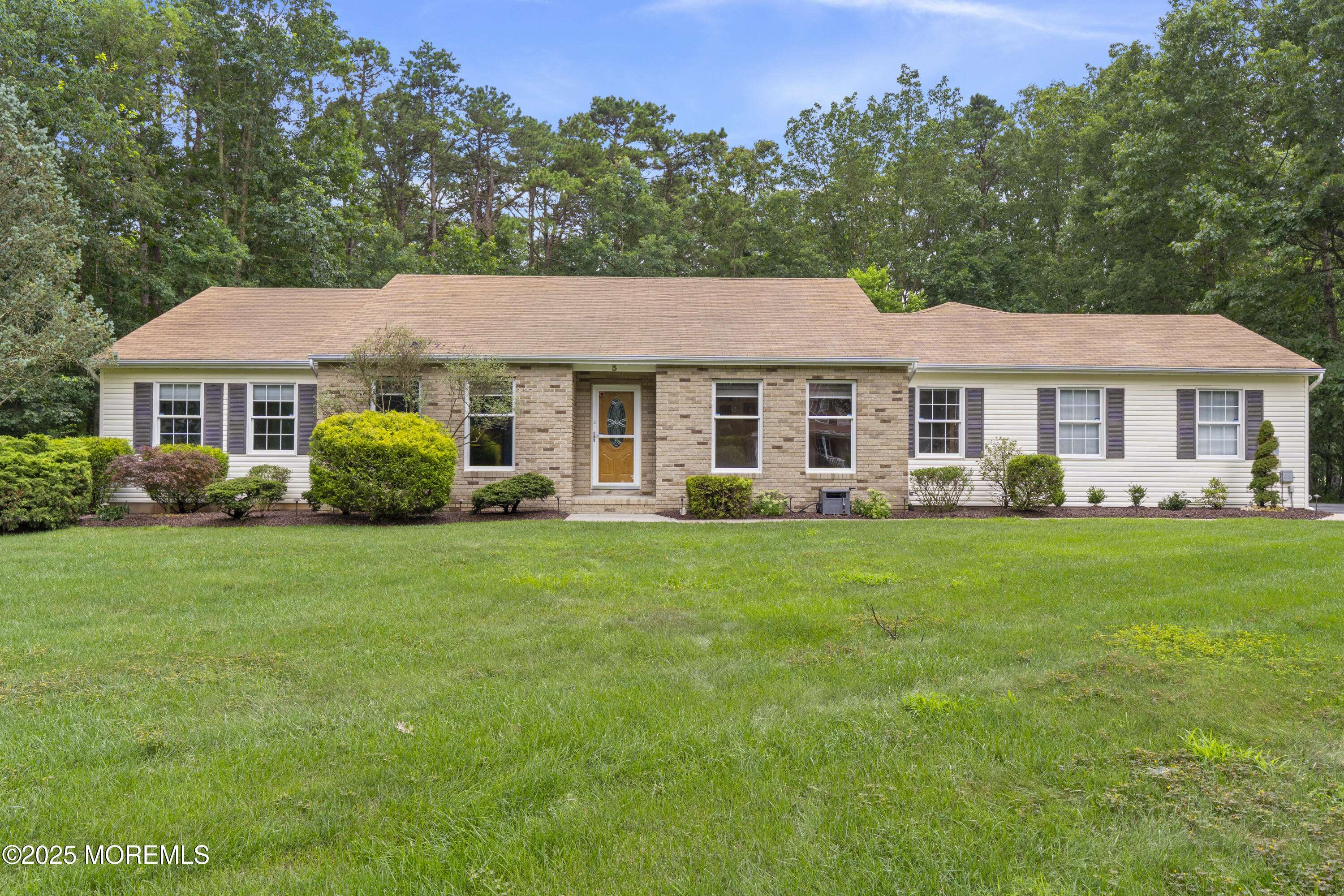 Jackson, NJ 08527,3 Carroll Court
