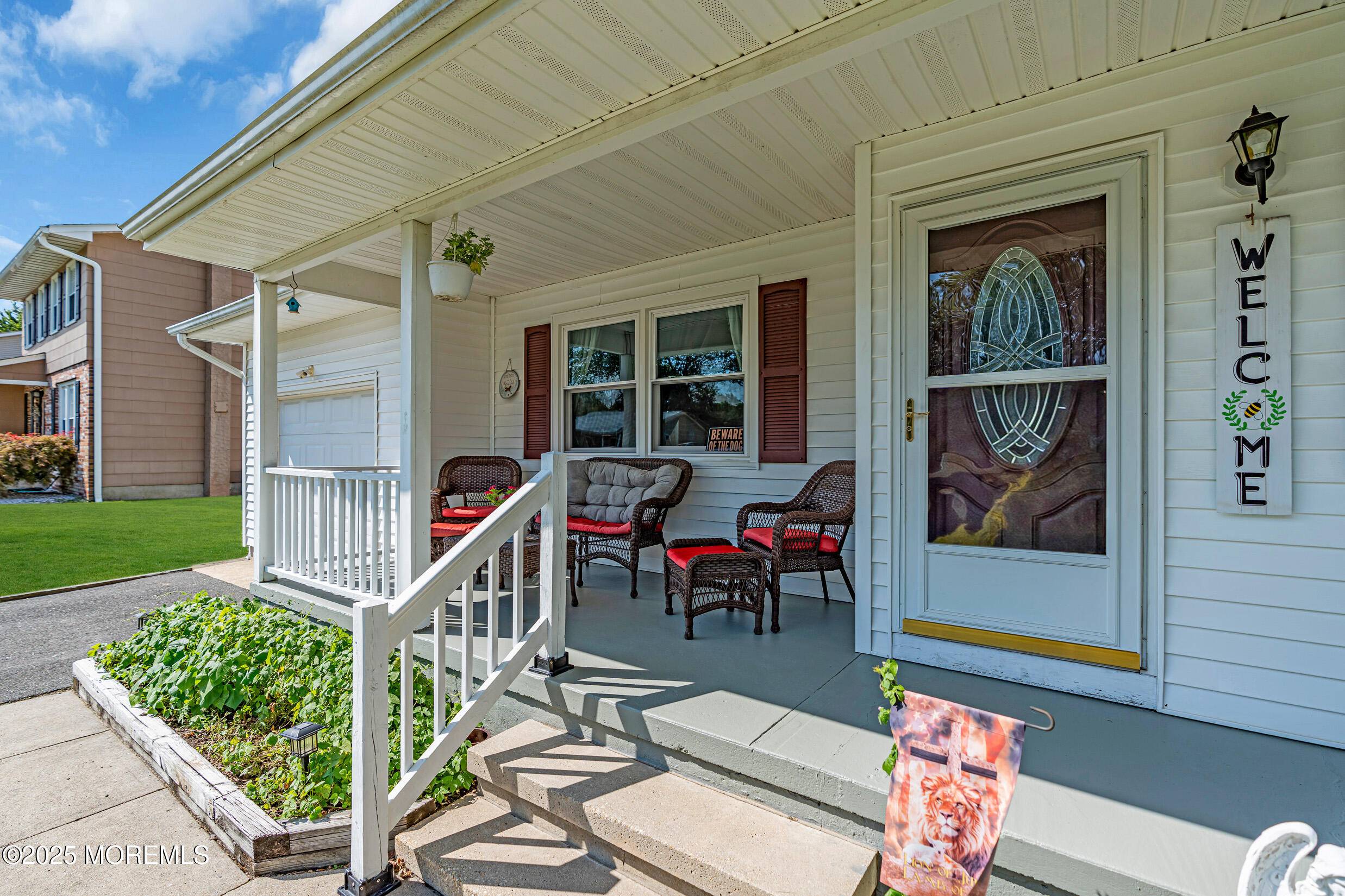 Bayville, NJ 08721,27 Carver Street