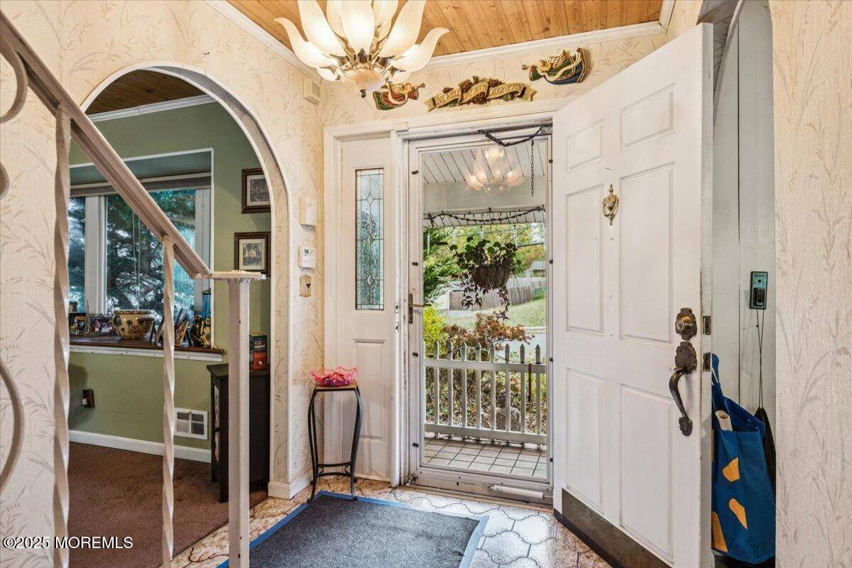 Jackson, NJ 08527,8 Hawaii Road