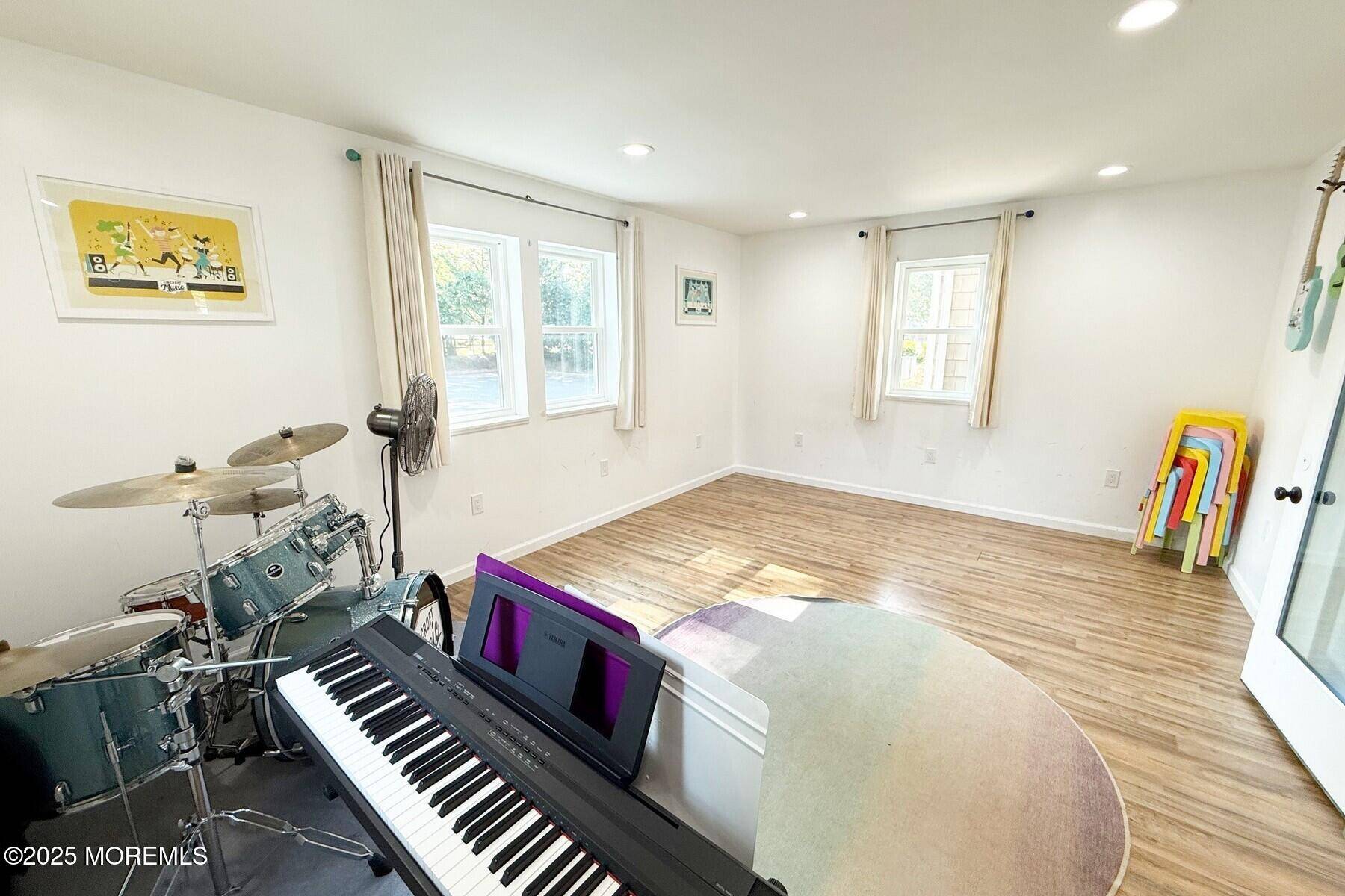 Lincroft, NJ 07738,2 Majestic Avenue #Suite# 1