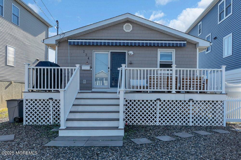 Manasquan, NJ 08736,234 3rd Avenue