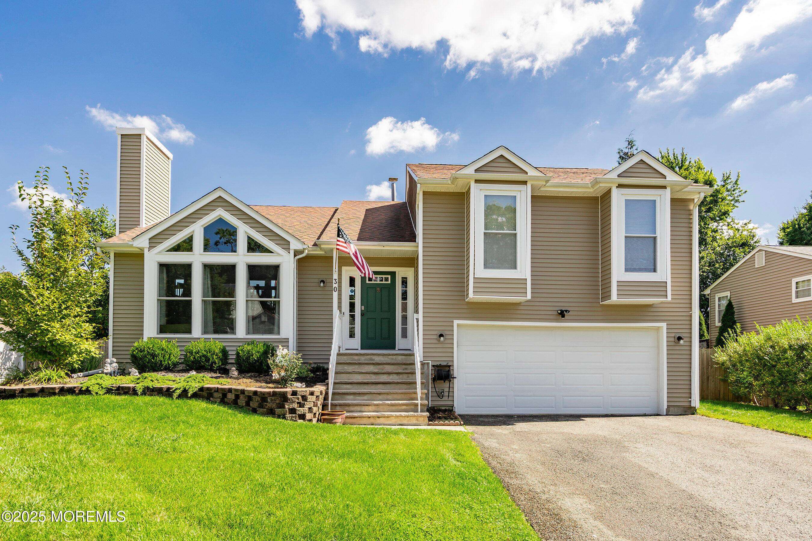 Howell, NJ 07731,30 Heritage Drive