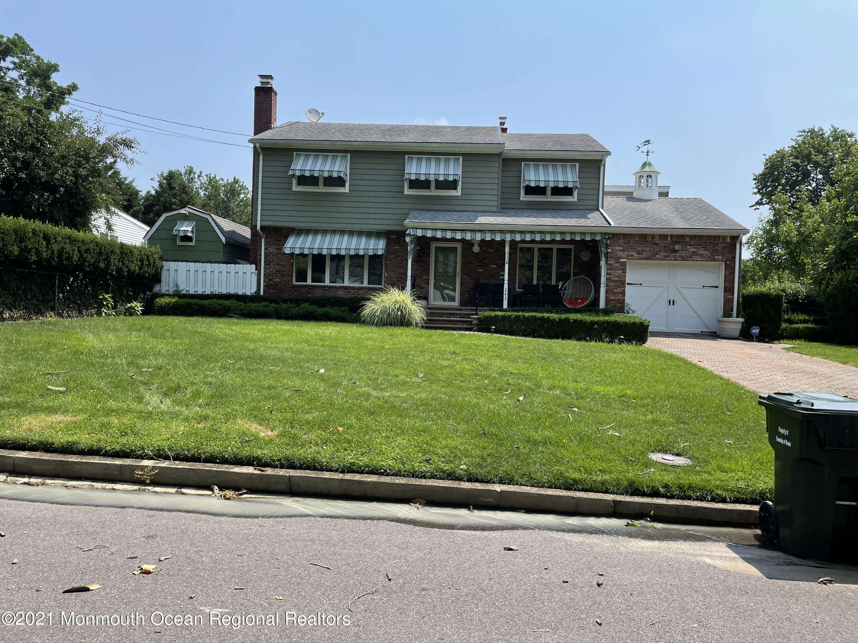 Oakhurst, NJ 07755,241 Cliftwood Road