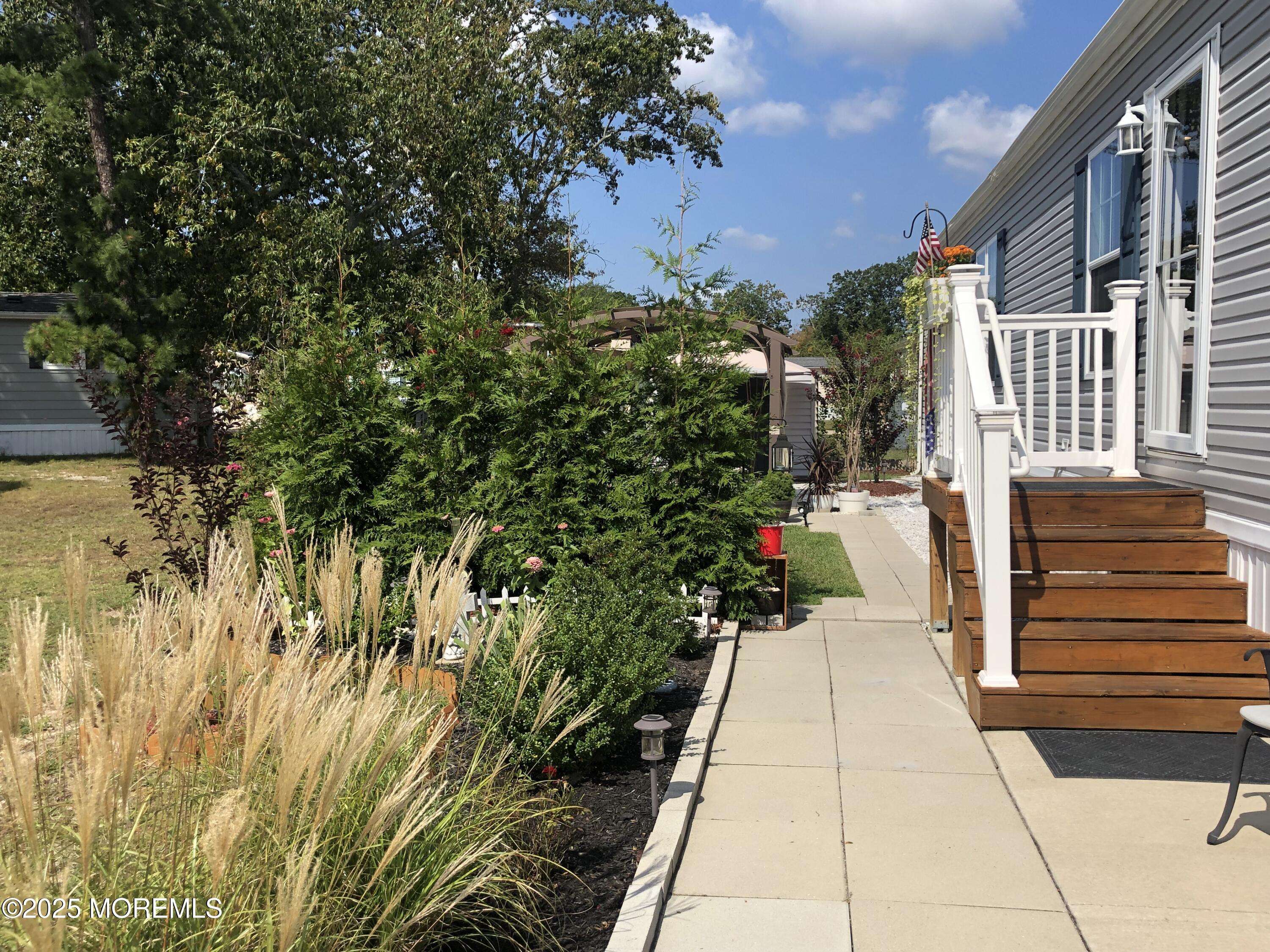 Whiting, NJ 08759,19 Otter Place