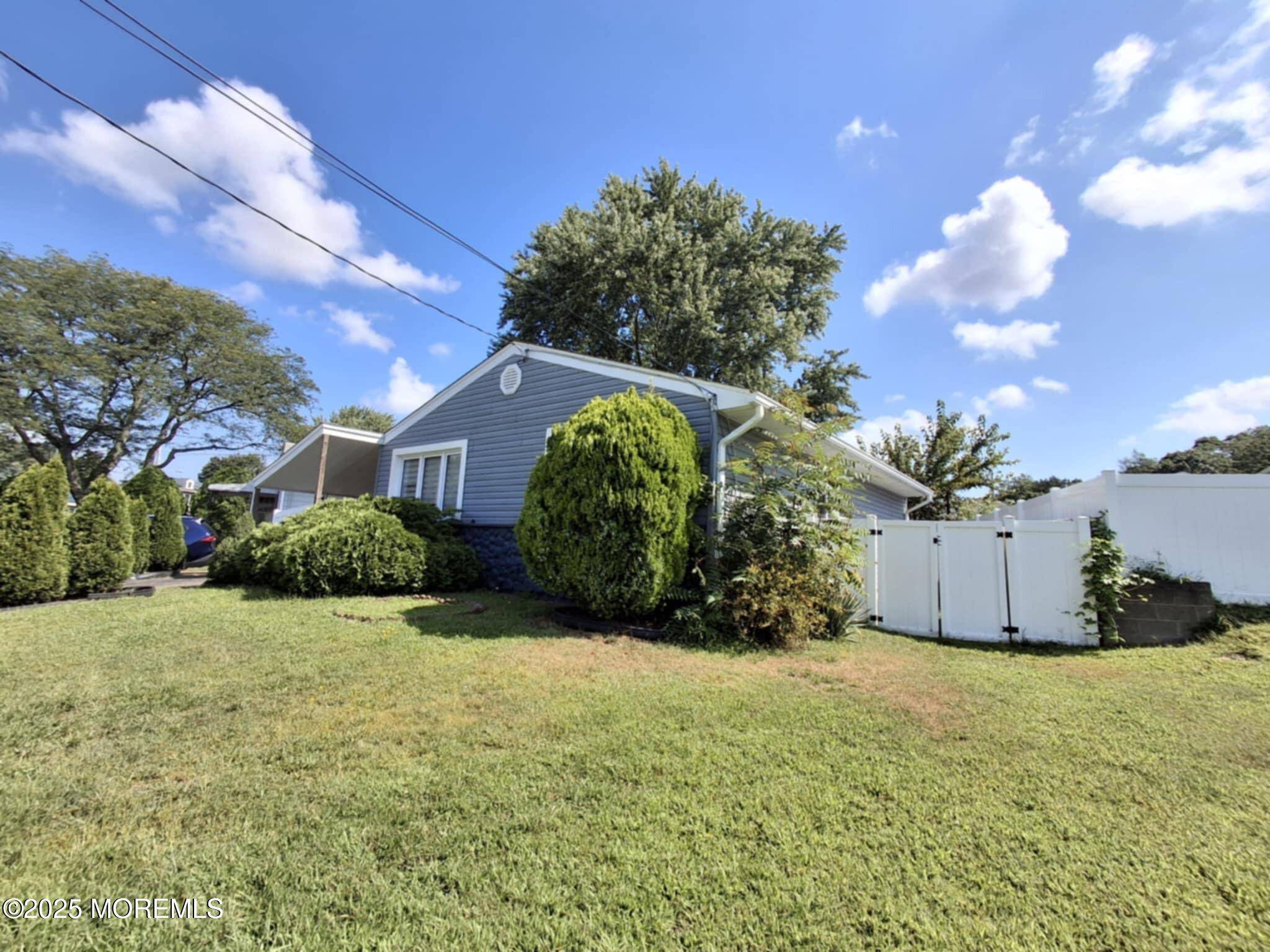 Parlin, NJ 08859,38 Hemlock Drive