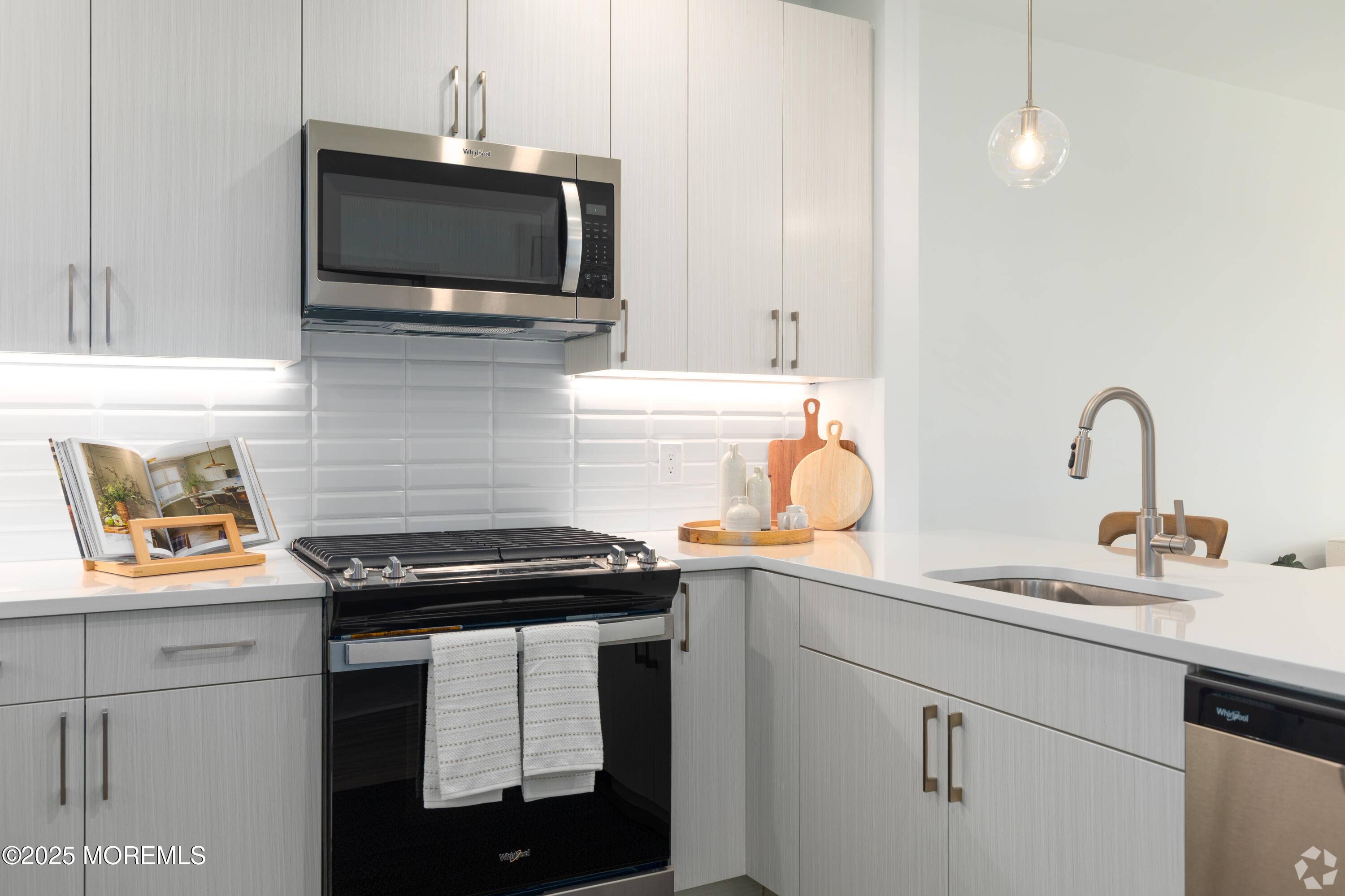 Howell, NJ 07731,6461 N Us 9 N #Unit #445