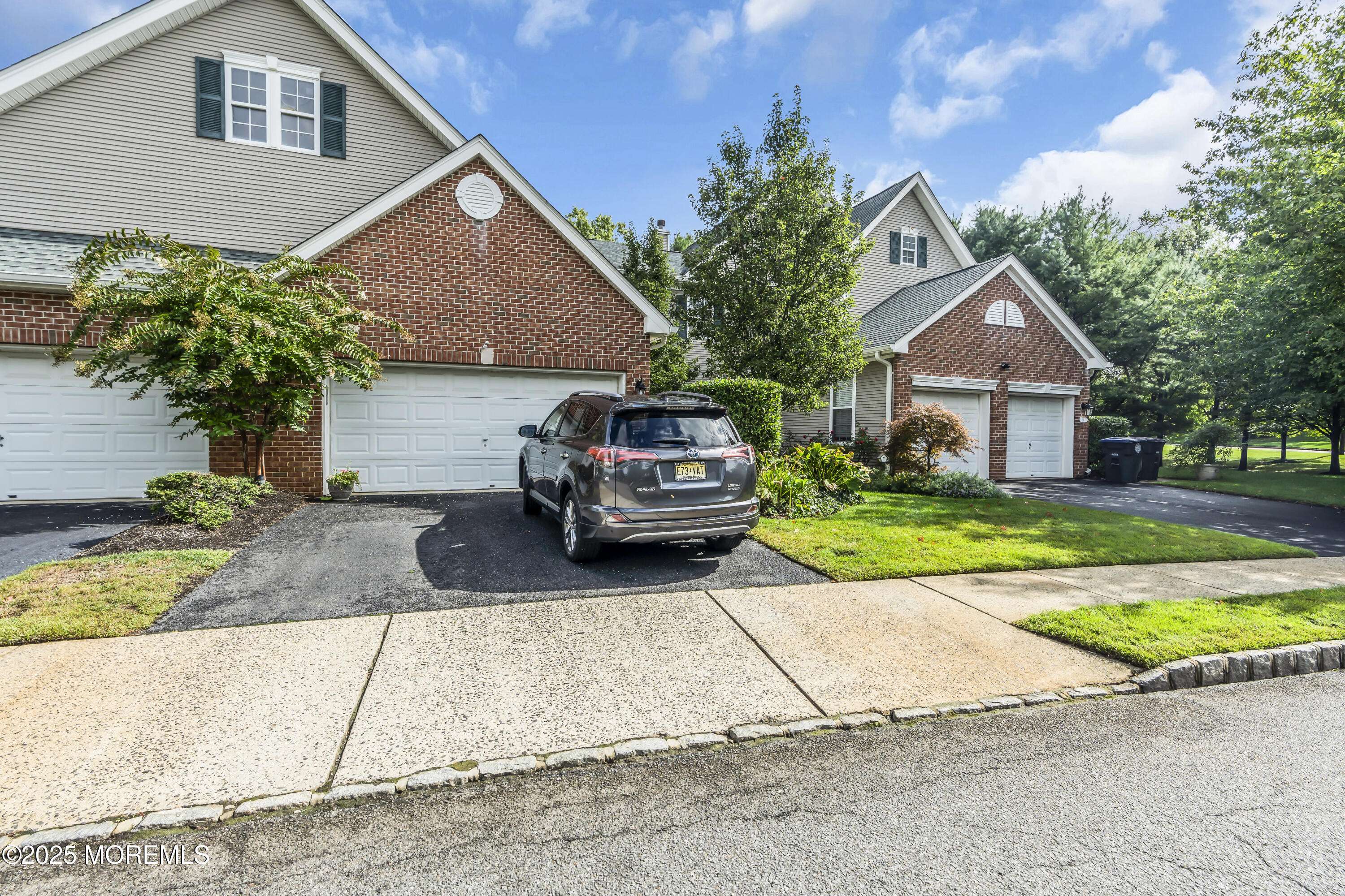 Wall, NJ 08736,2468 Robin Way