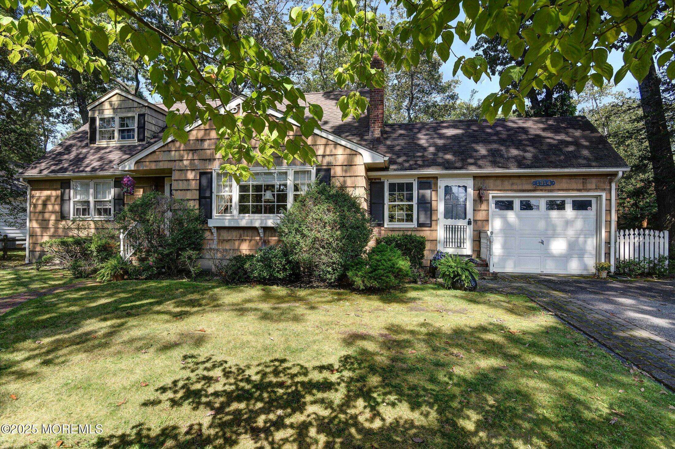 Spring Lake, NJ 07762,1314 Winding Brook Lane