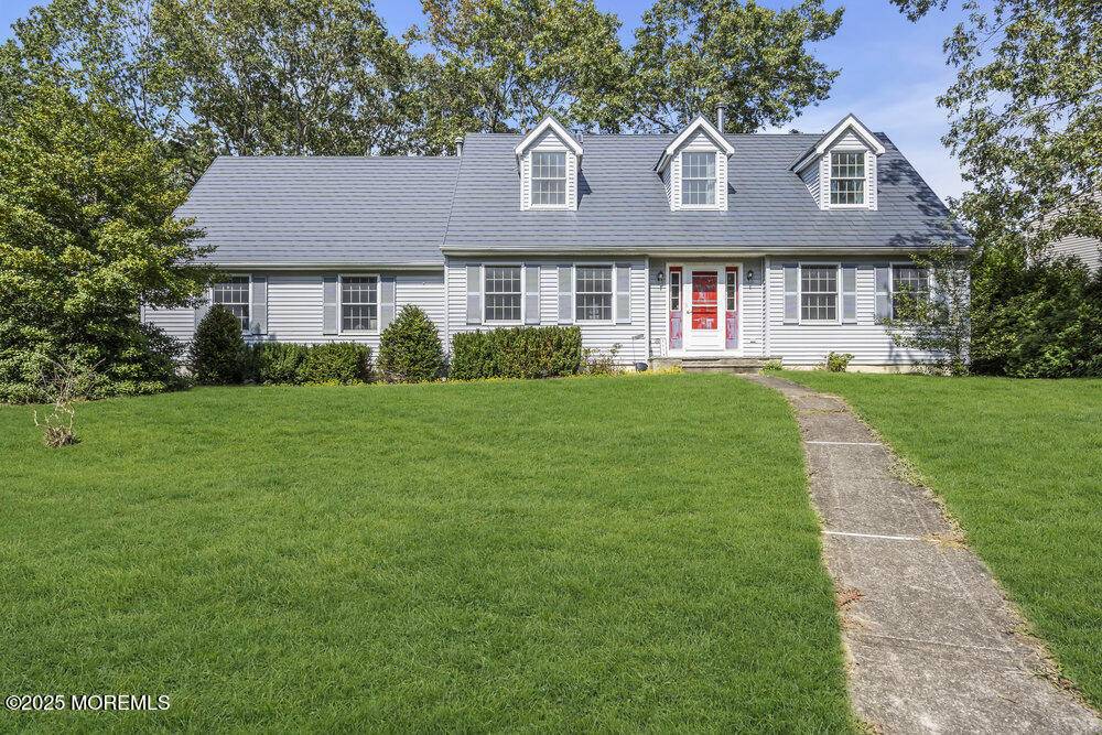 Manahawkin, NJ 08050,1174 Treasure Avenue