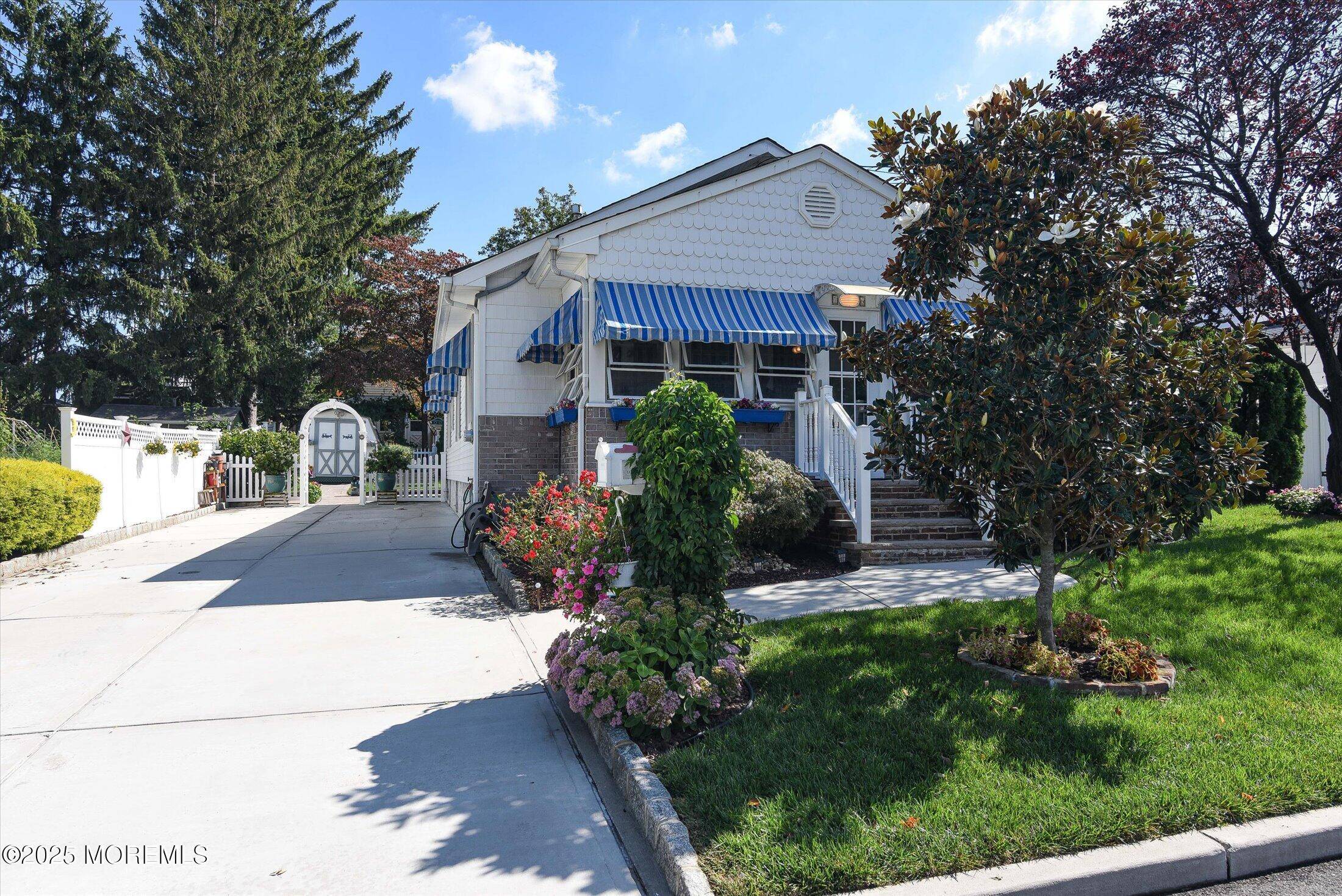 Sayreville, NJ 08872,16 Cheesequake Road