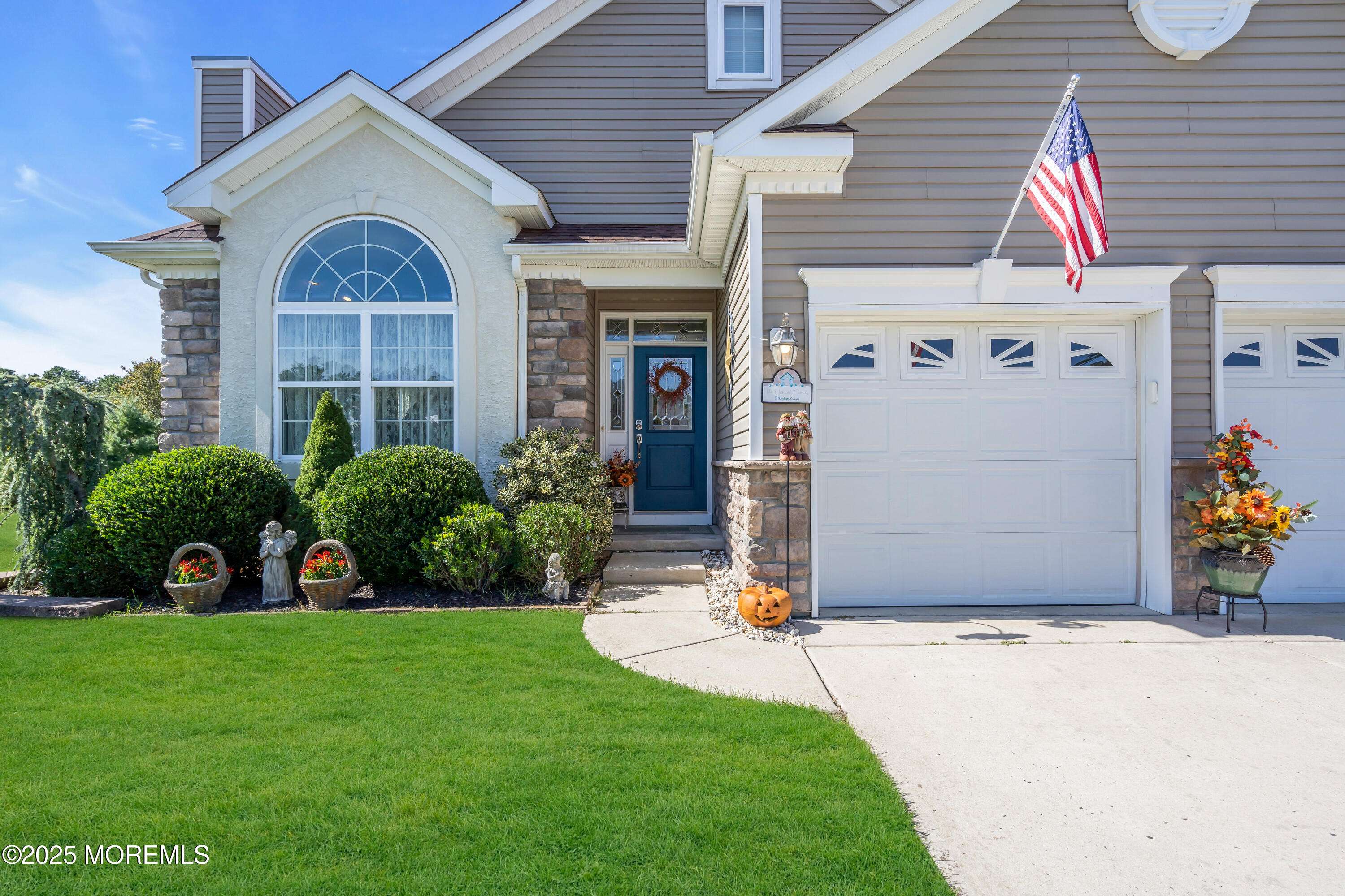 Waretown, NJ 08758,8 Ventnor Court