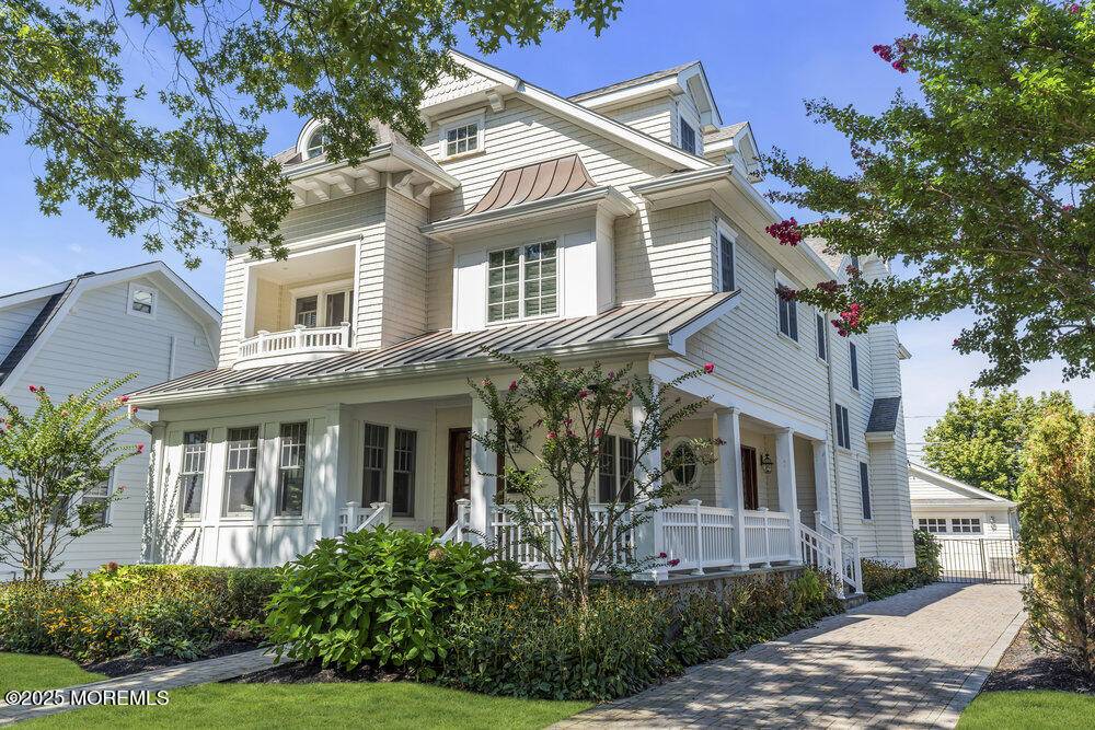 Spring Lake, NJ 07762,420 Tuttle Avenue