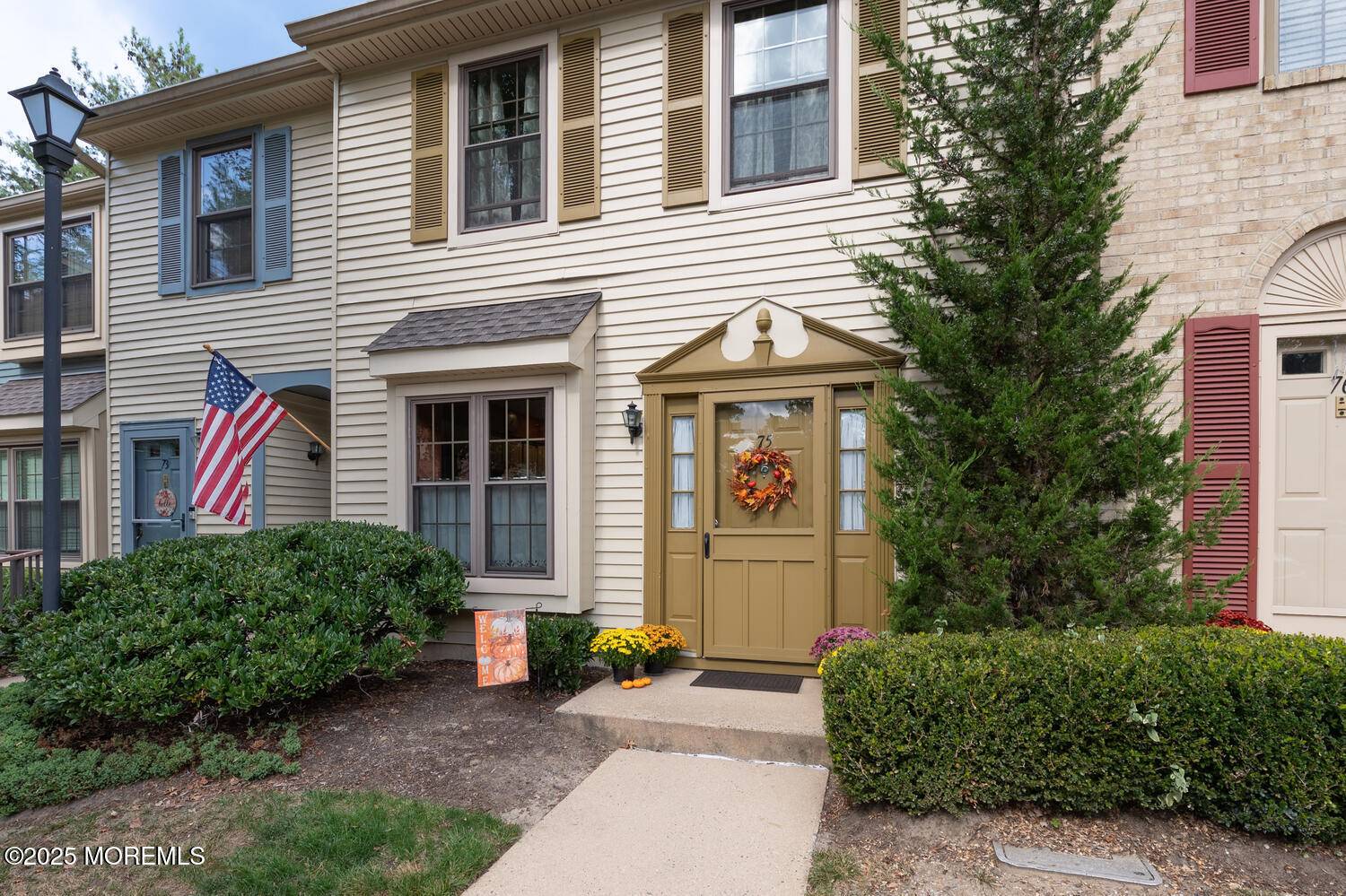 Aberdeen, NJ 07747,75 Bradford Court