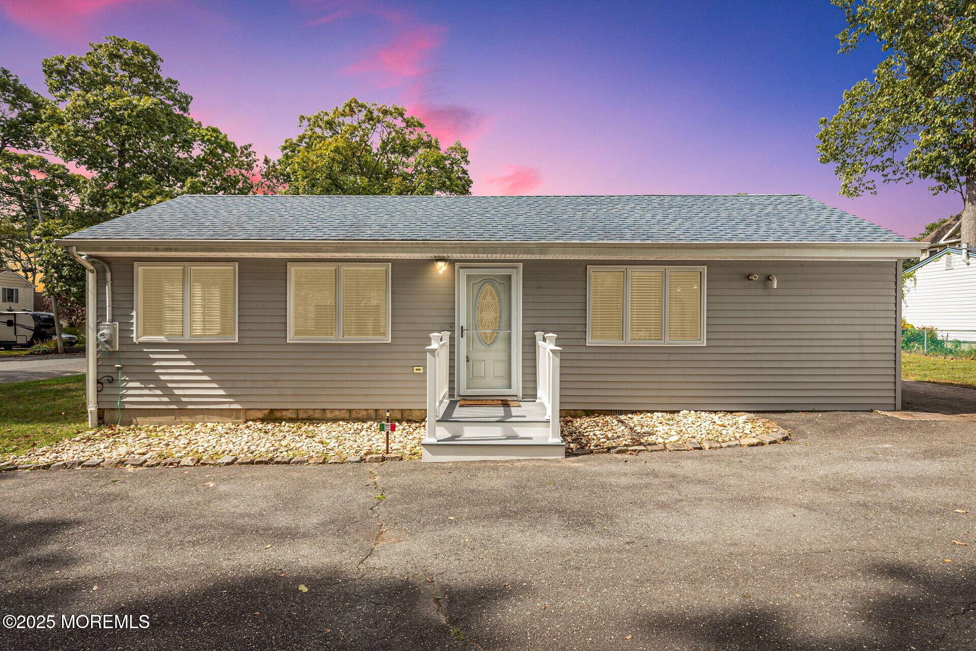 Neptune Township, NJ 07753,607 S Riverside Drive