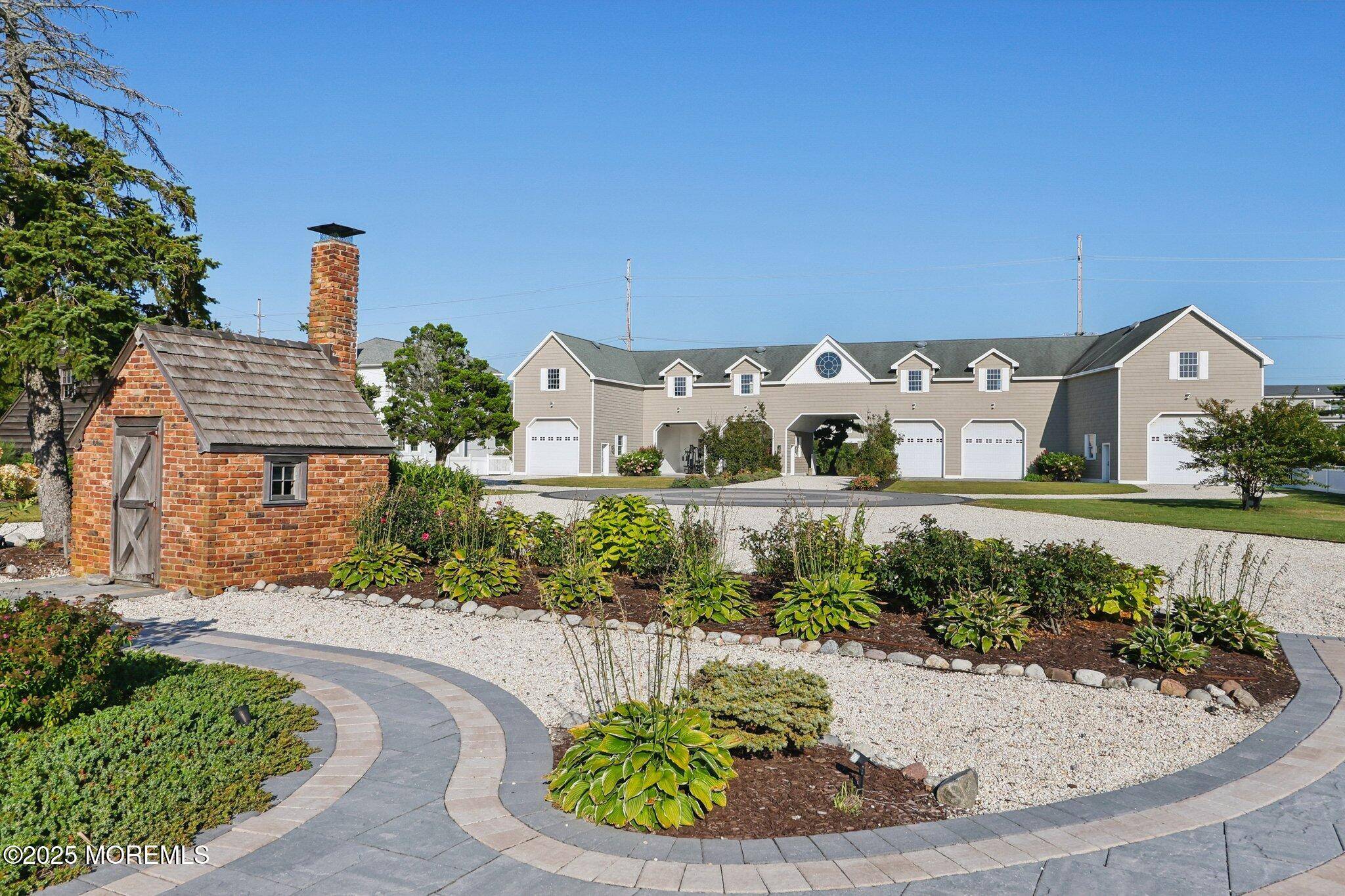 Mantoloking, NJ 08738,125 Route 35 S