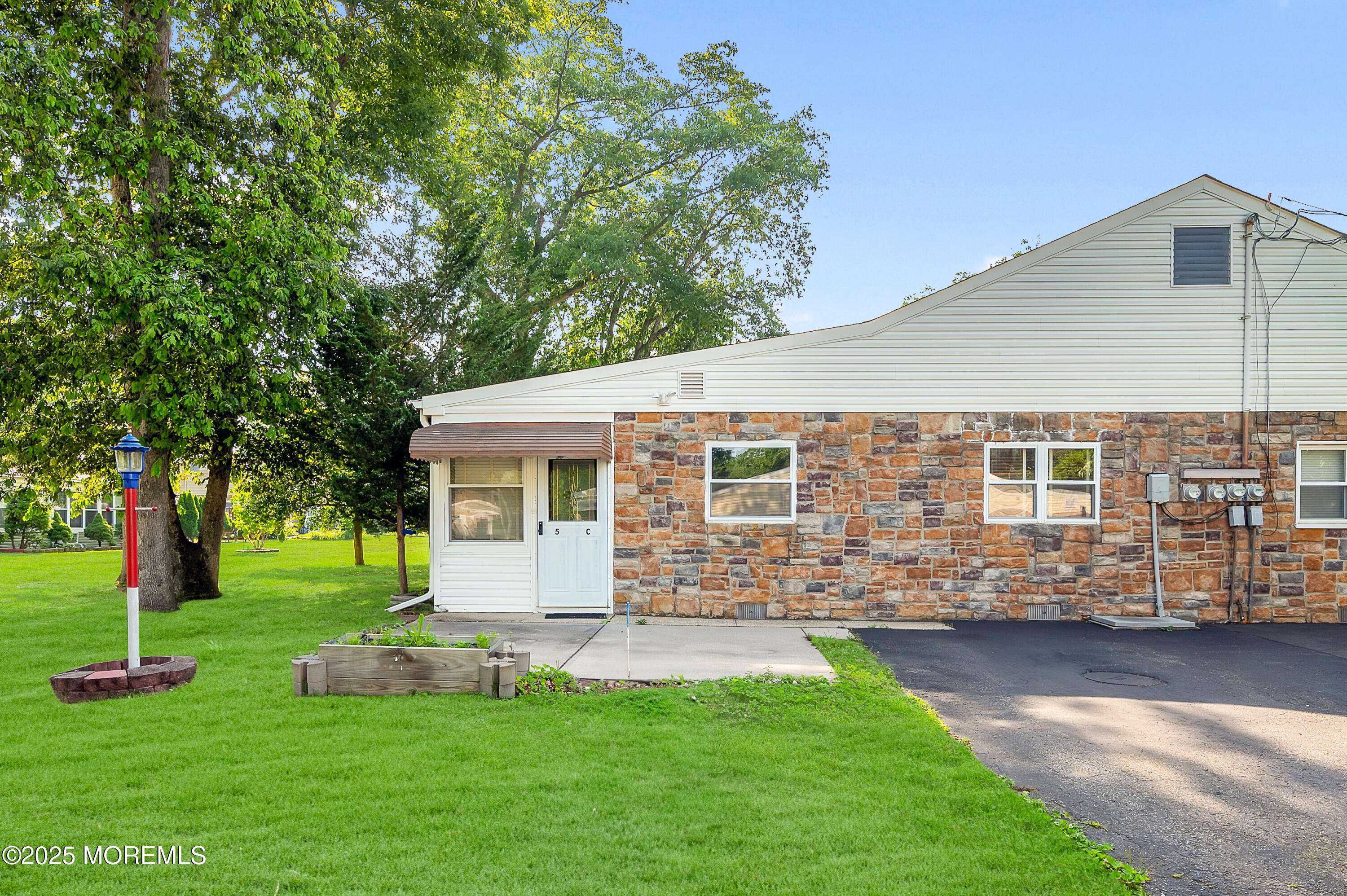 Toms River, NJ 08757,5 Chestnut Street #C