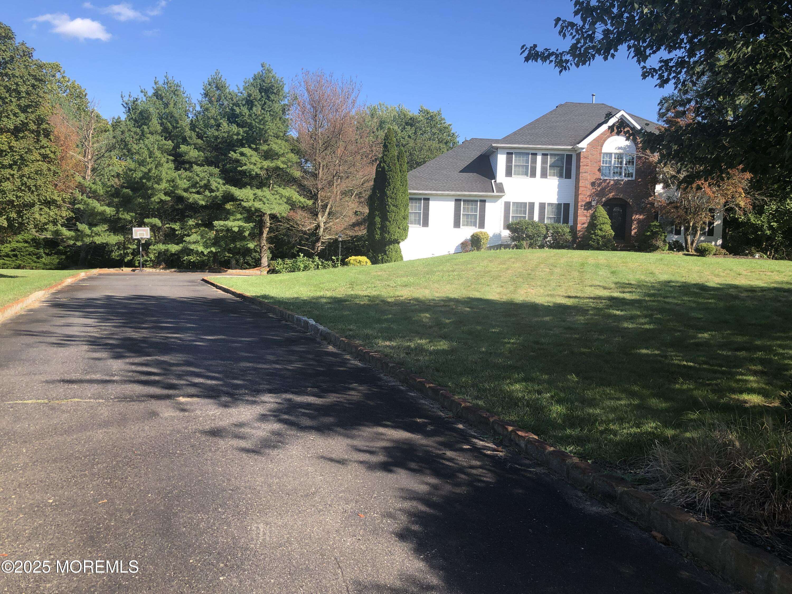 Millstone, NJ 08510,2 Steward Court