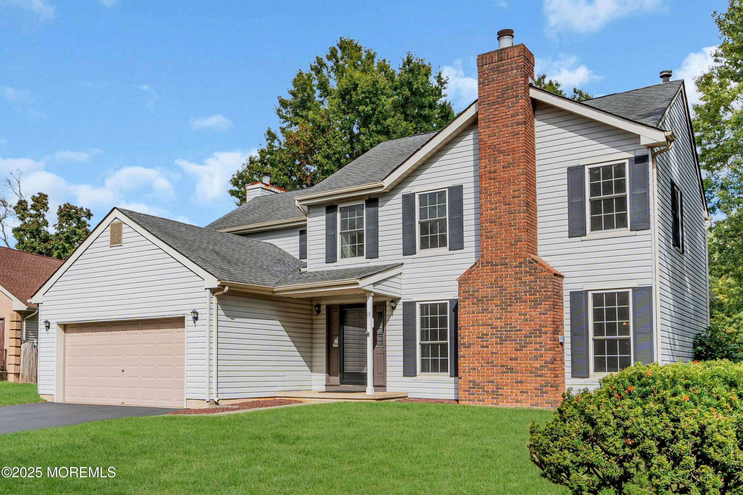 Lincroft, NJ 07738,13 Joseph Drive