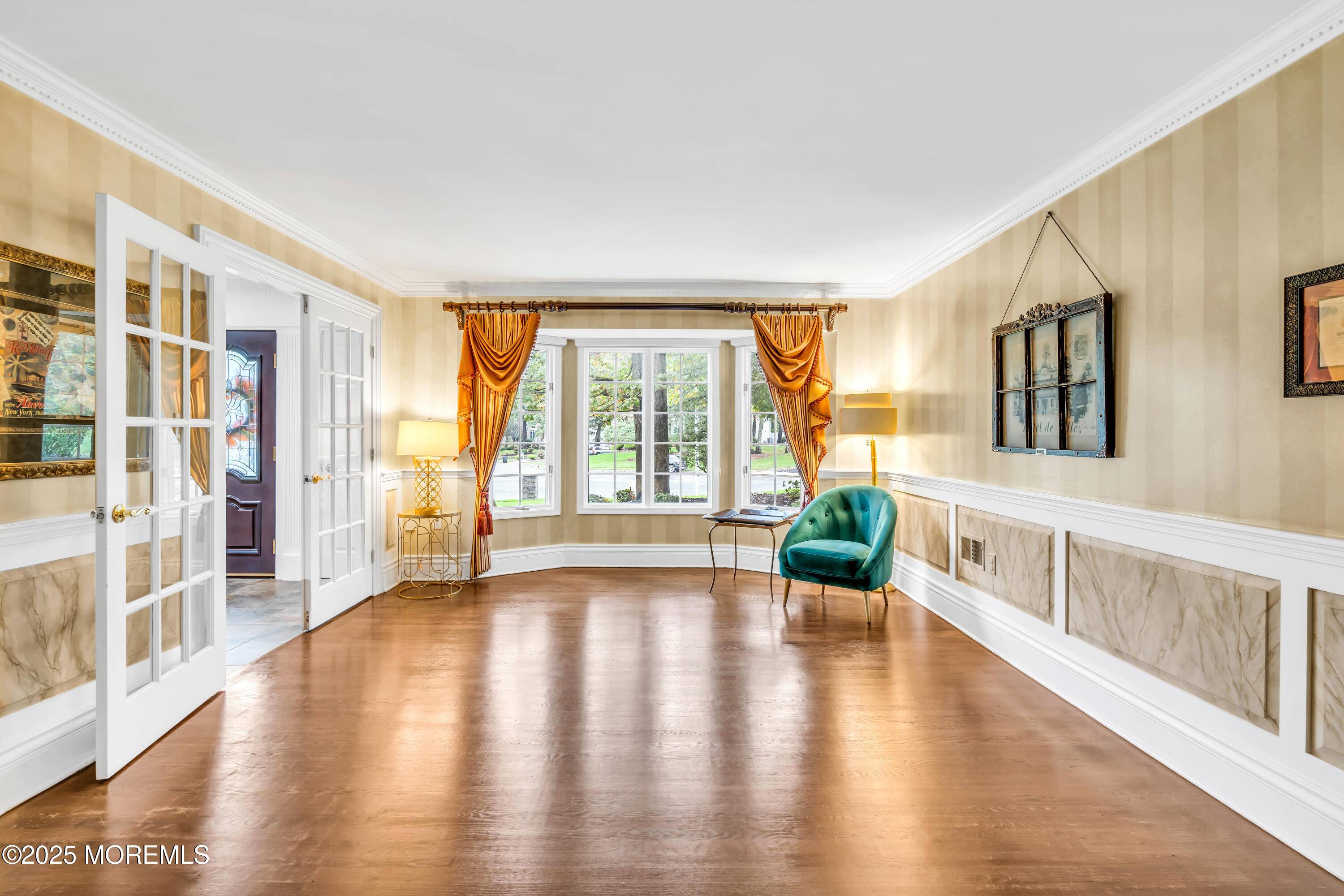 Manalapan, NJ 07726,9 Joyce Court