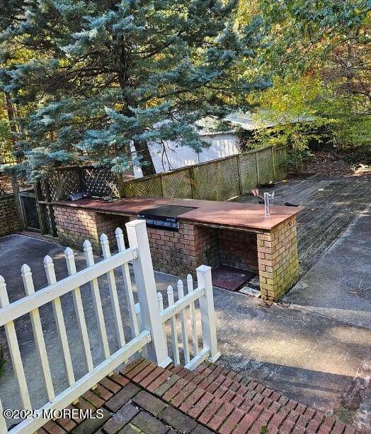 Howell, NJ 07731,760 Oak Glen Road