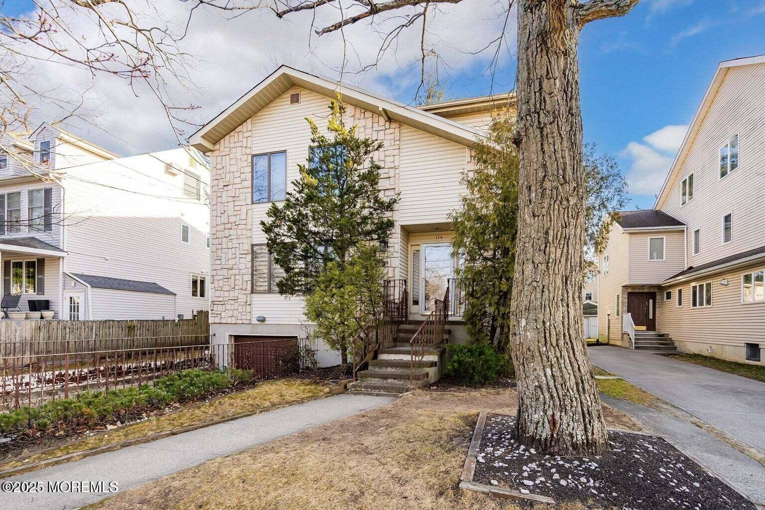 Lakewood, NJ 08701,114 Carey Street