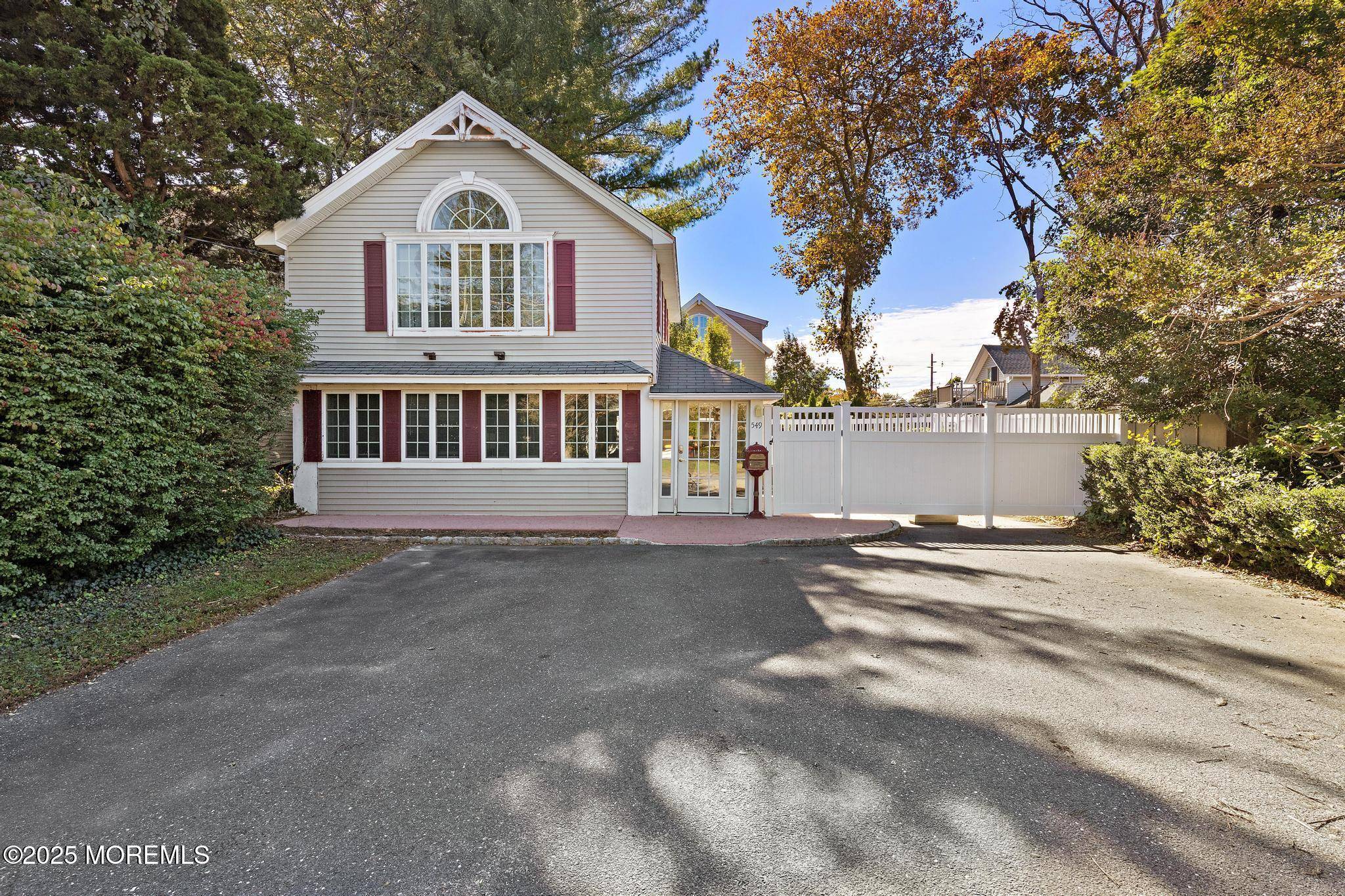 Brielle, NJ 08730,549 Woodland Avenue