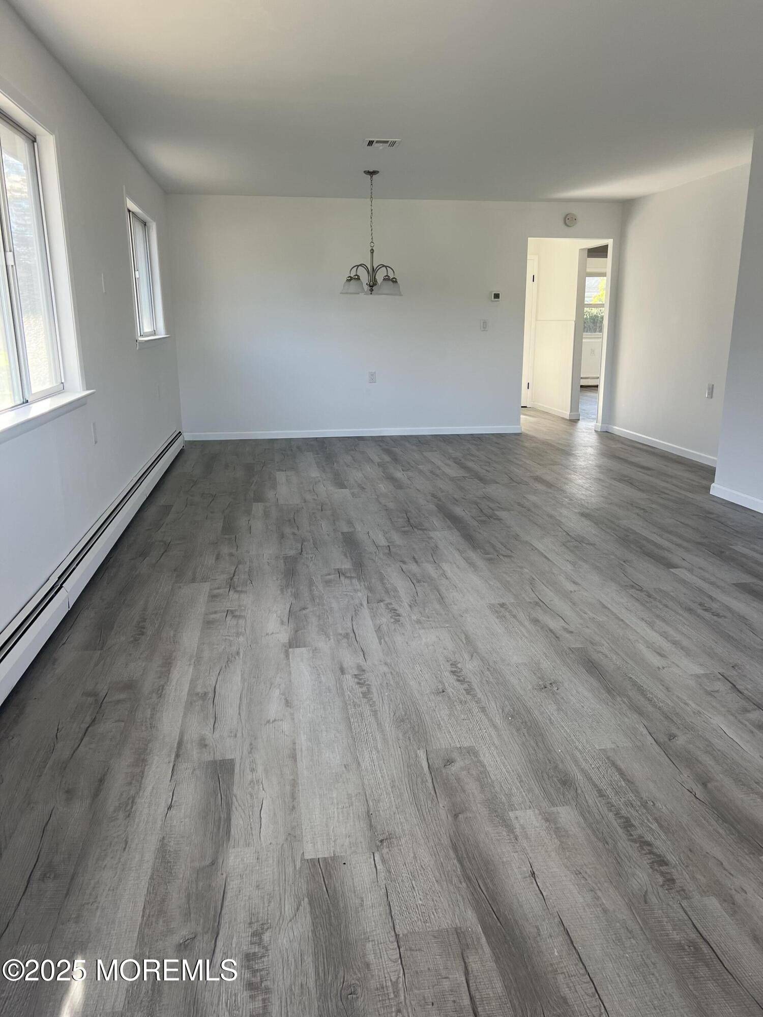 Toms River, NJ 08757,327 Curacao Street