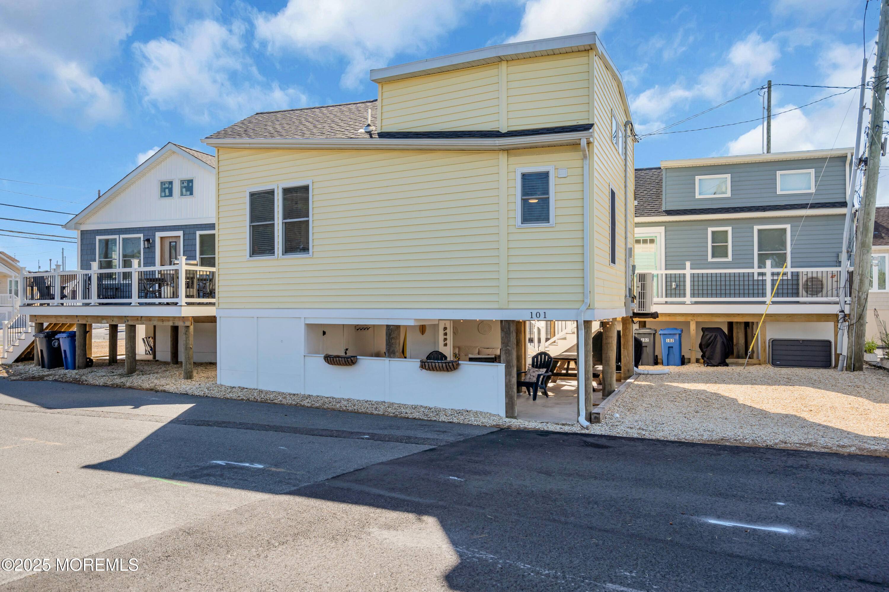 Lavallette, NJ 08735,101 W Cove Way