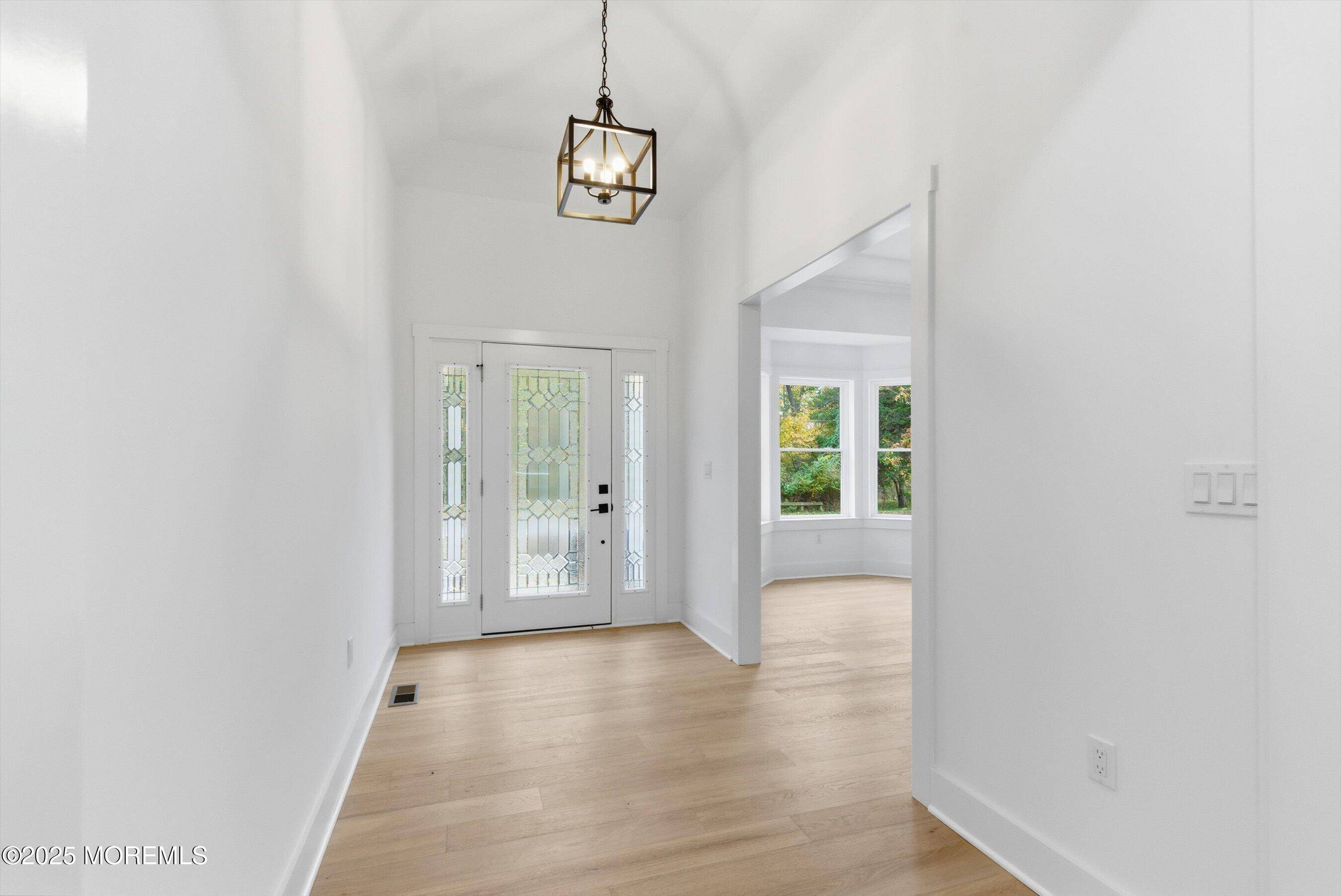 Manalapan, NJ 07726,34 Mill Road