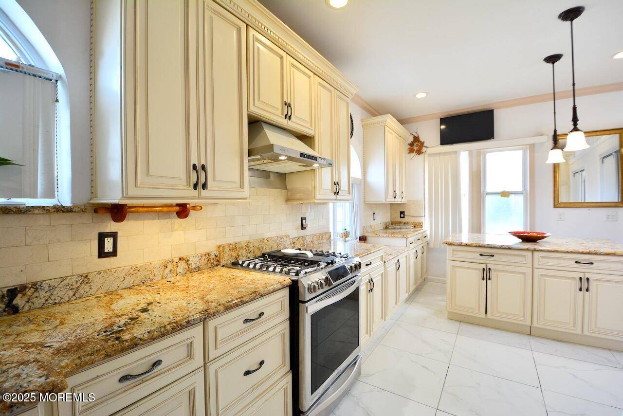 Wood Ridge, NJ 07075,89 Rose Street