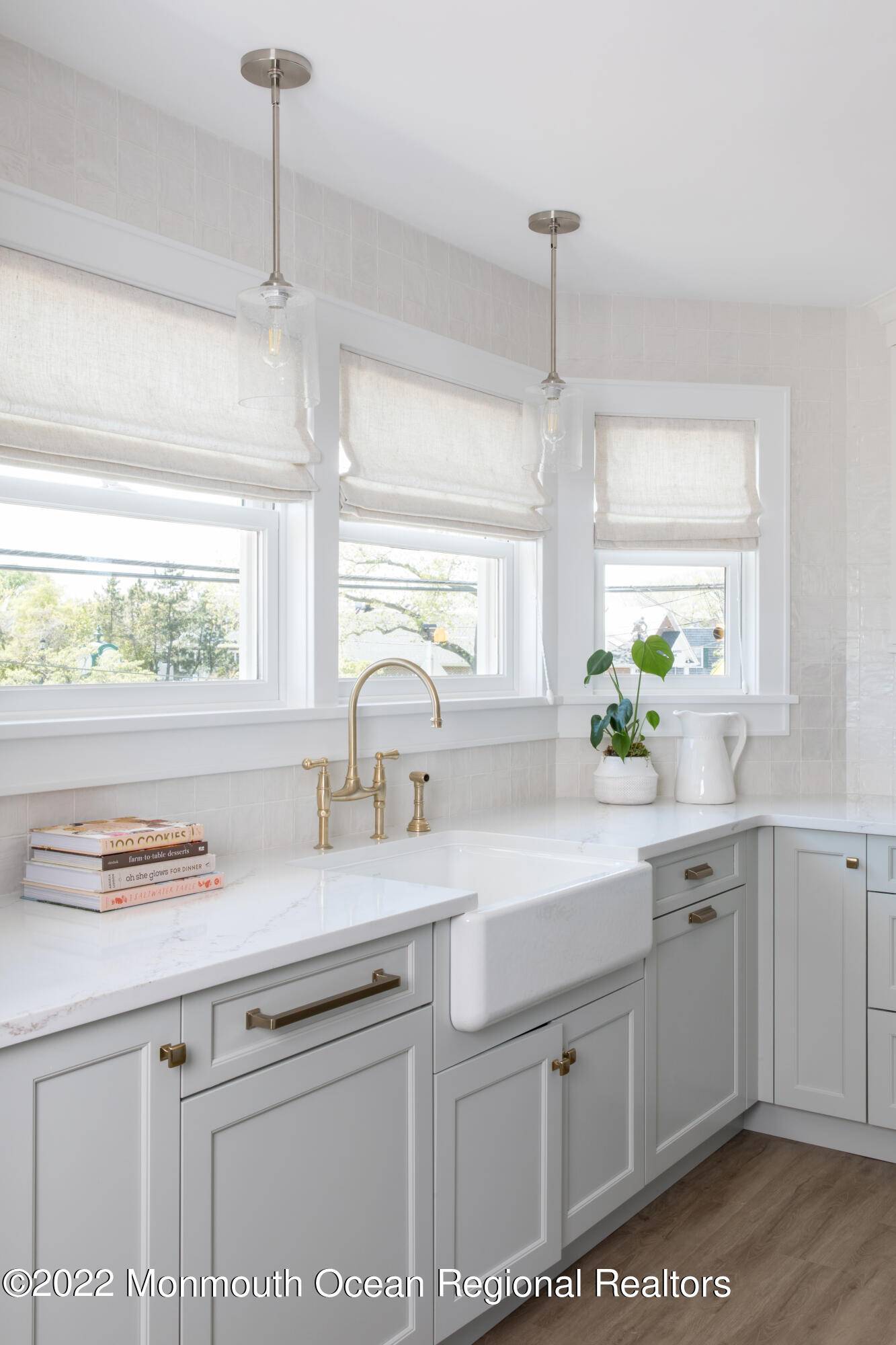 Bay Head, NJ 08742,76 Bridge Avenue