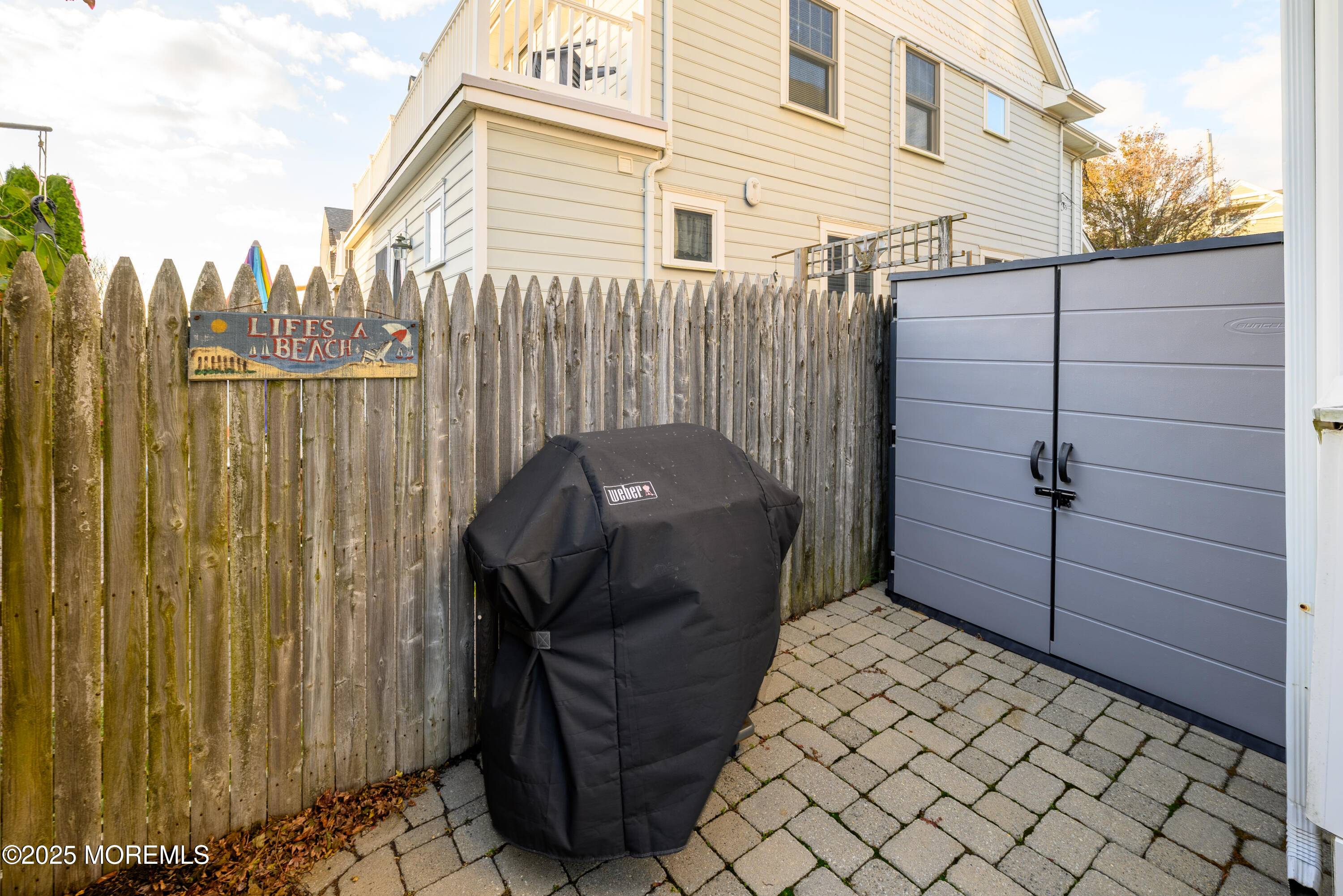 Manasquan, NJ 08736,563 Pike Avenue