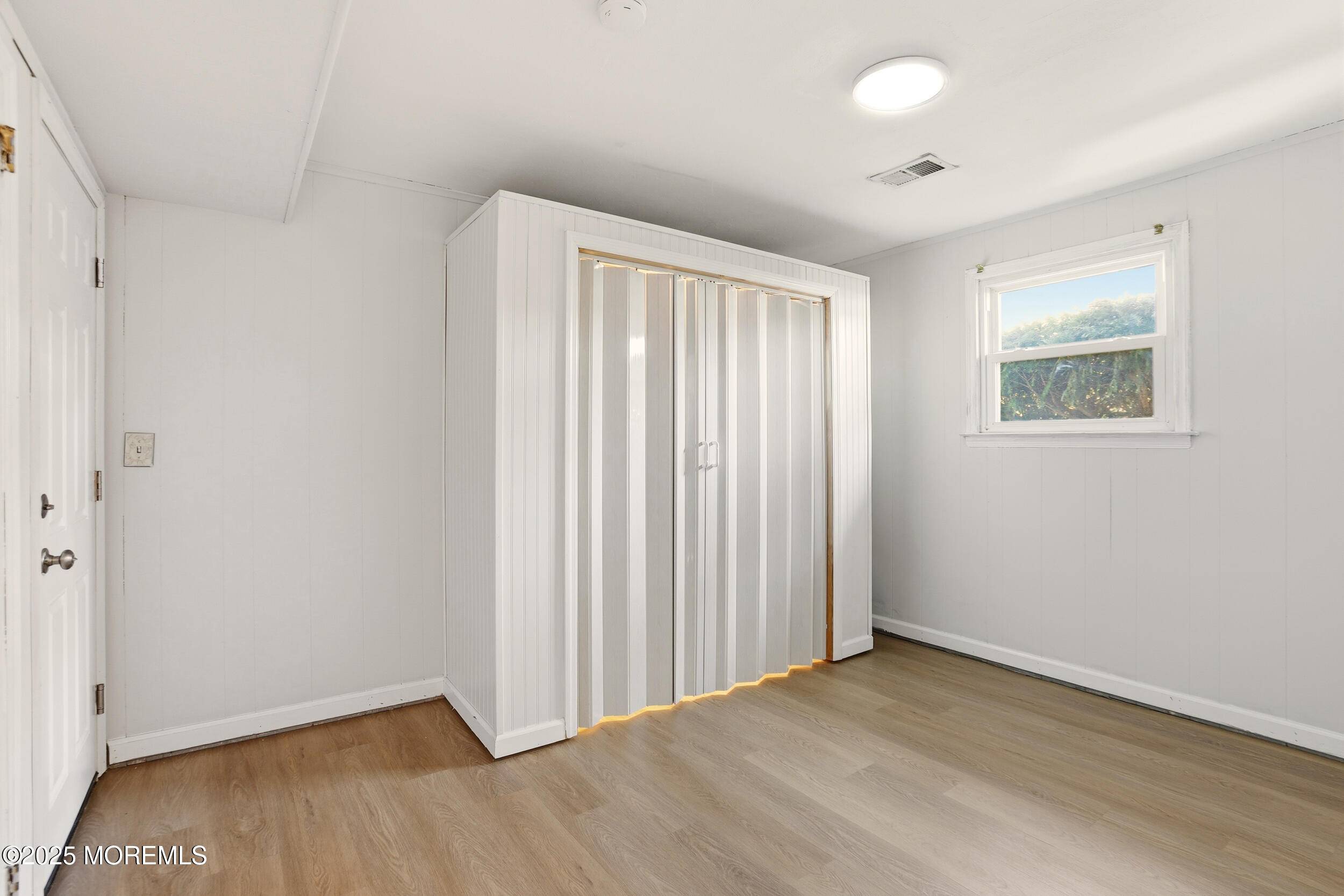 Beachwood, NJ 08722,701 Beach Avenue