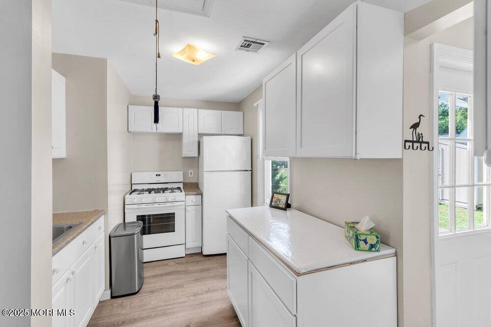 Middletown, NJ 07748,118 Jersey Avenue