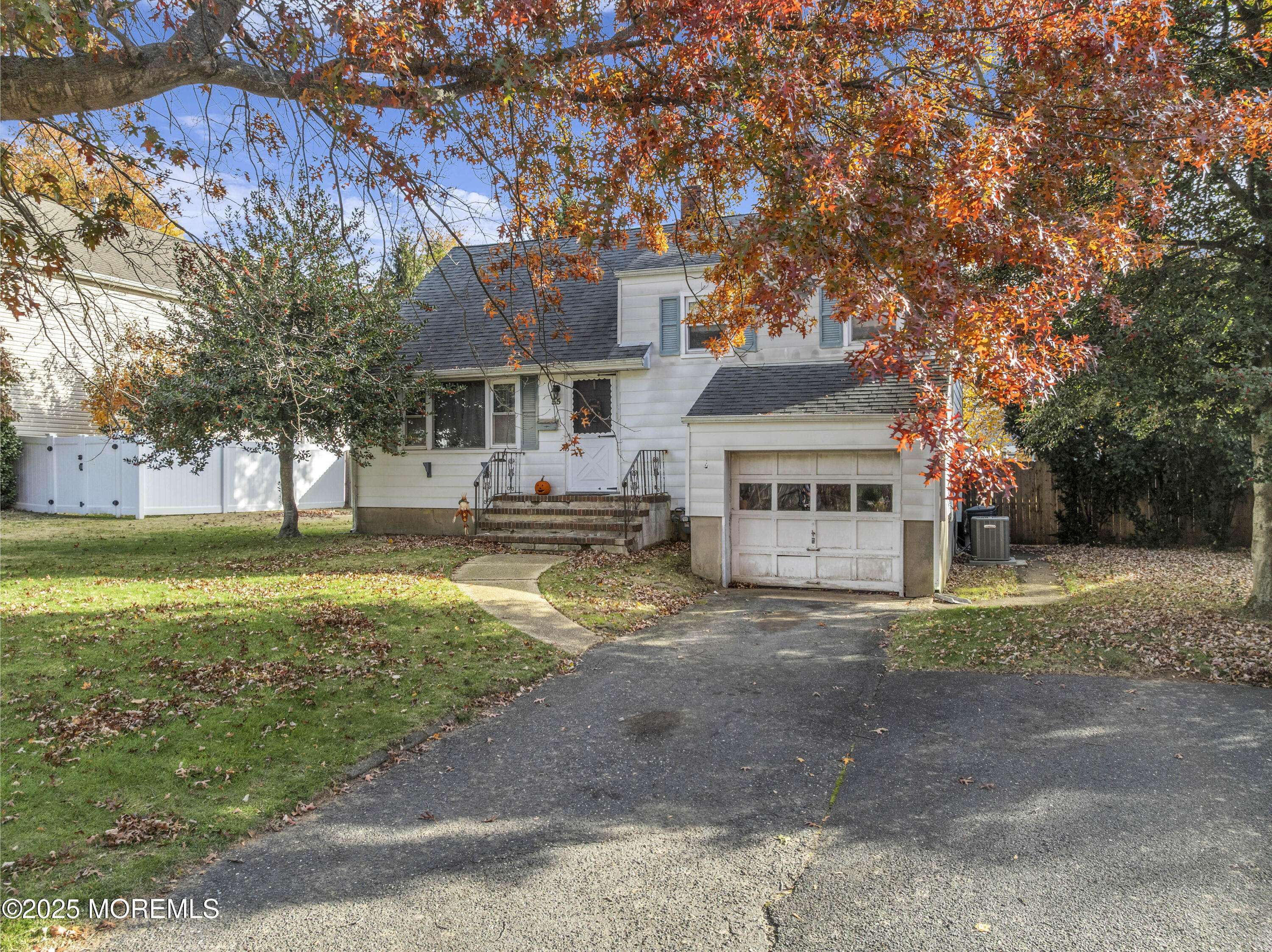 Shrewsbury Boro, NJ 07702,55 Spruce Drive