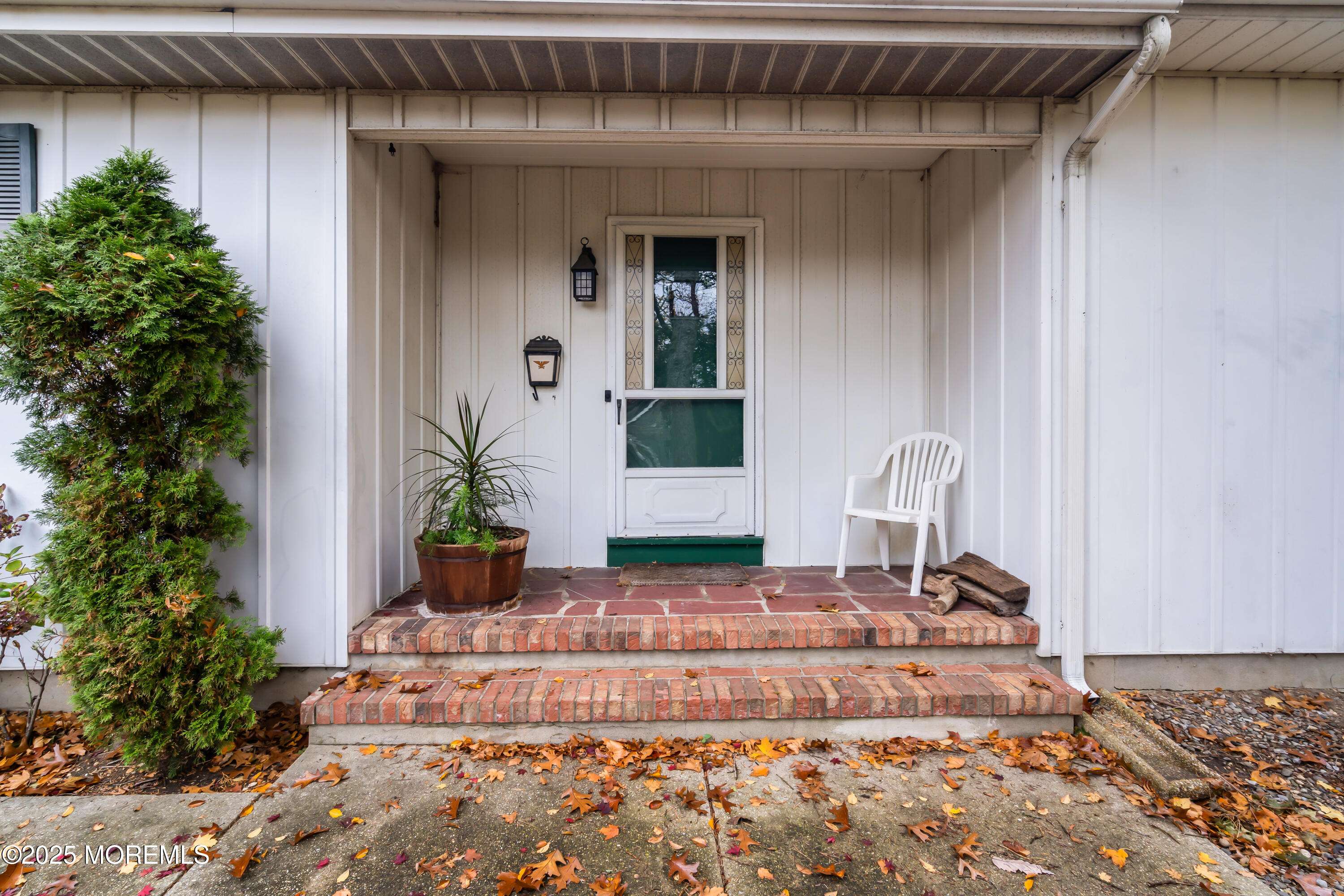 Brielle, NJ 08730,642 Rankin Road